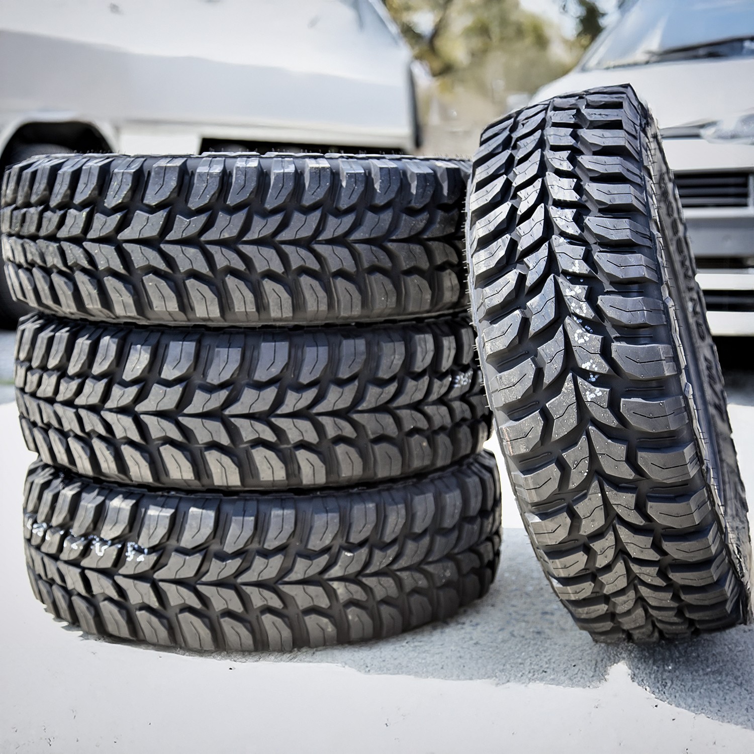 New Crosswind M/T LT 305/70R16 ( 33×12.00R16 ) Load E 10 Ply MT Mud Tires