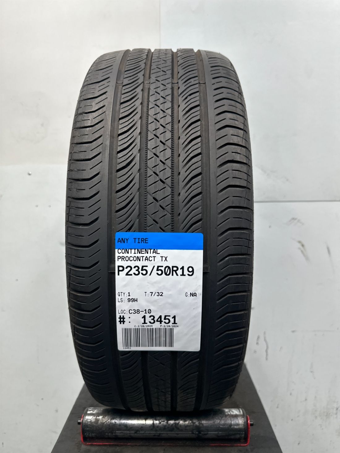 1 Continental ProContact TX Used Tire P235/50R19 2355019 235/50/19 7/32