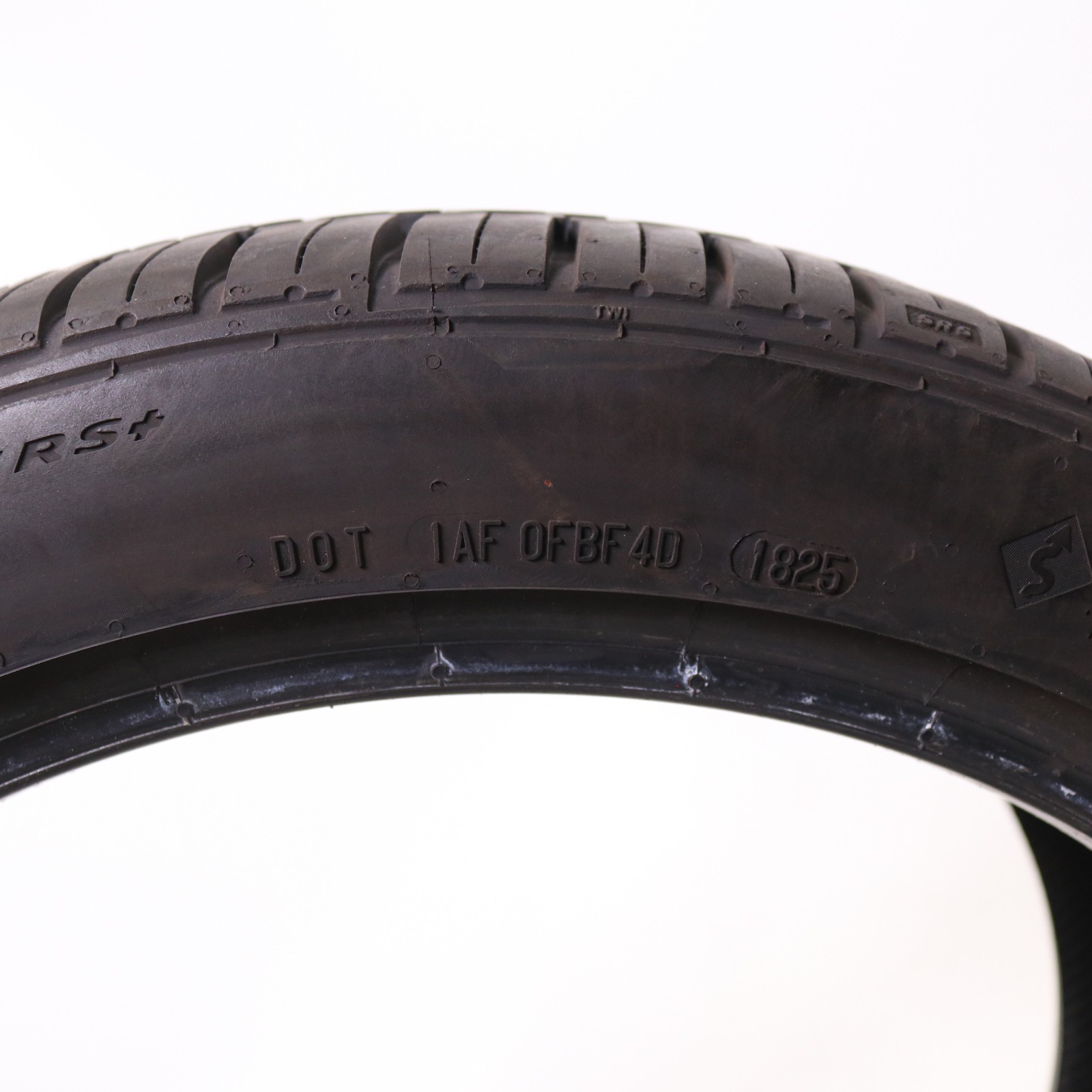 Set of 2 Used 245/40ZR19 Continental ControlContact Sport SRS Plus 98Y 7-7.5/32