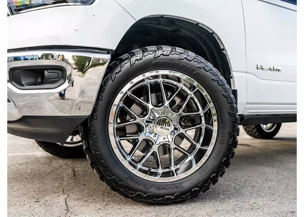 Set of 4 37×13.50R20LT AMP Mud Terrain Attack M/T Load E 127Q Set of 4 Tires New