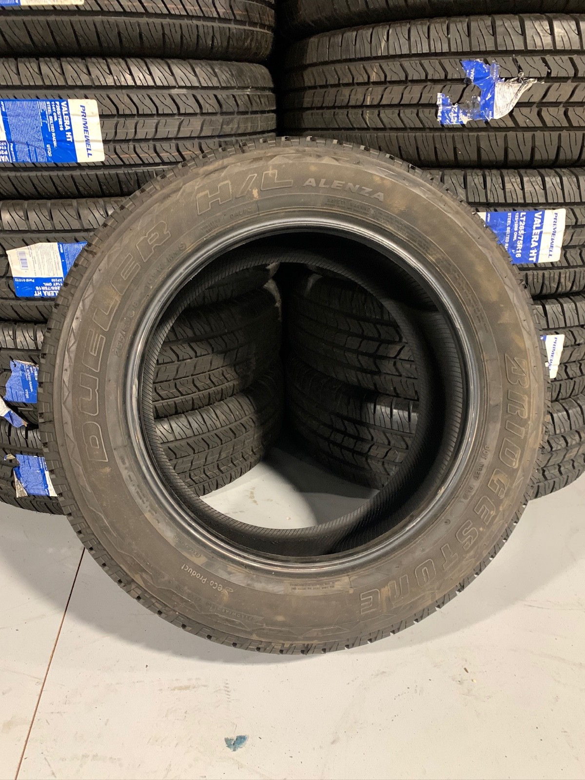 1 New 255 55 18 Bridgestone Dueler H/L Alenza Plus All Season Tire
