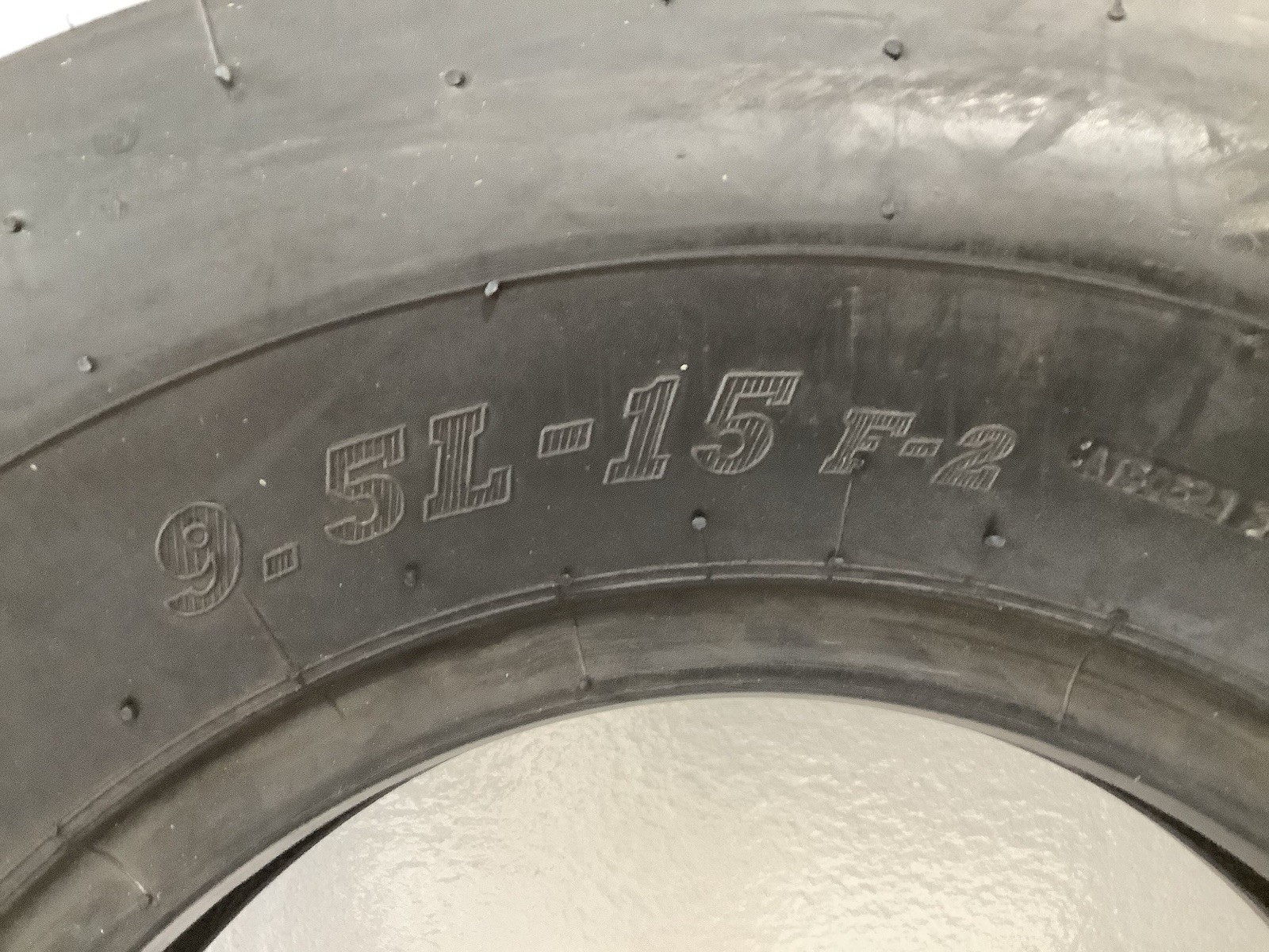 Tire Agstar 3340 9.5L-15 8 Ply F-2 Tractor Farm Agricultural Heavy Duty