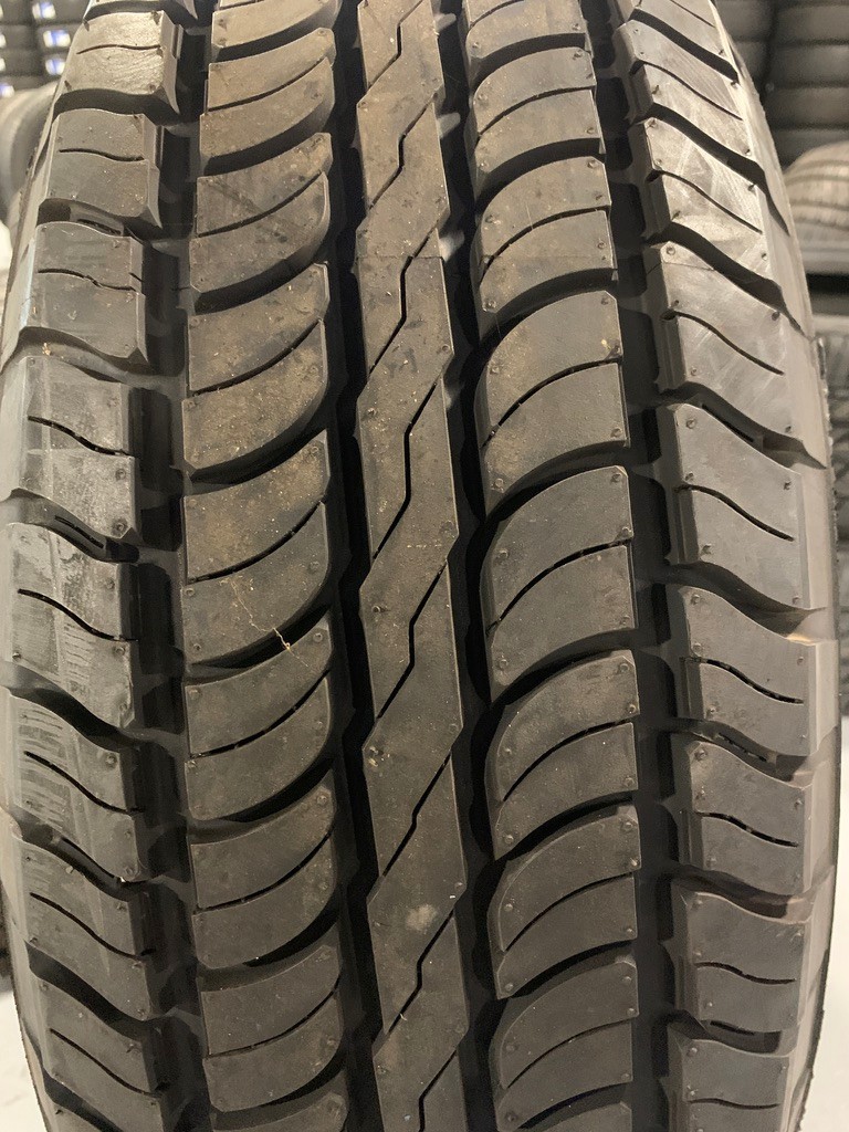 1 New 255 70 16 (111T) Fuzion SUV All Season Tire