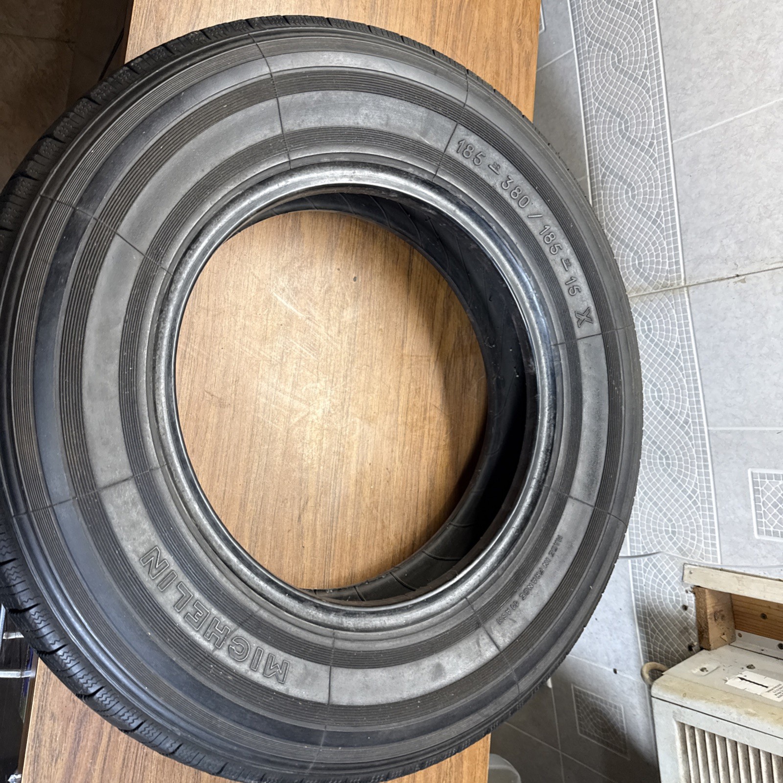 Michelin 185 – SR 380 / 185-15 X Made In France Tire #2 Triumph Jaguar MG ??