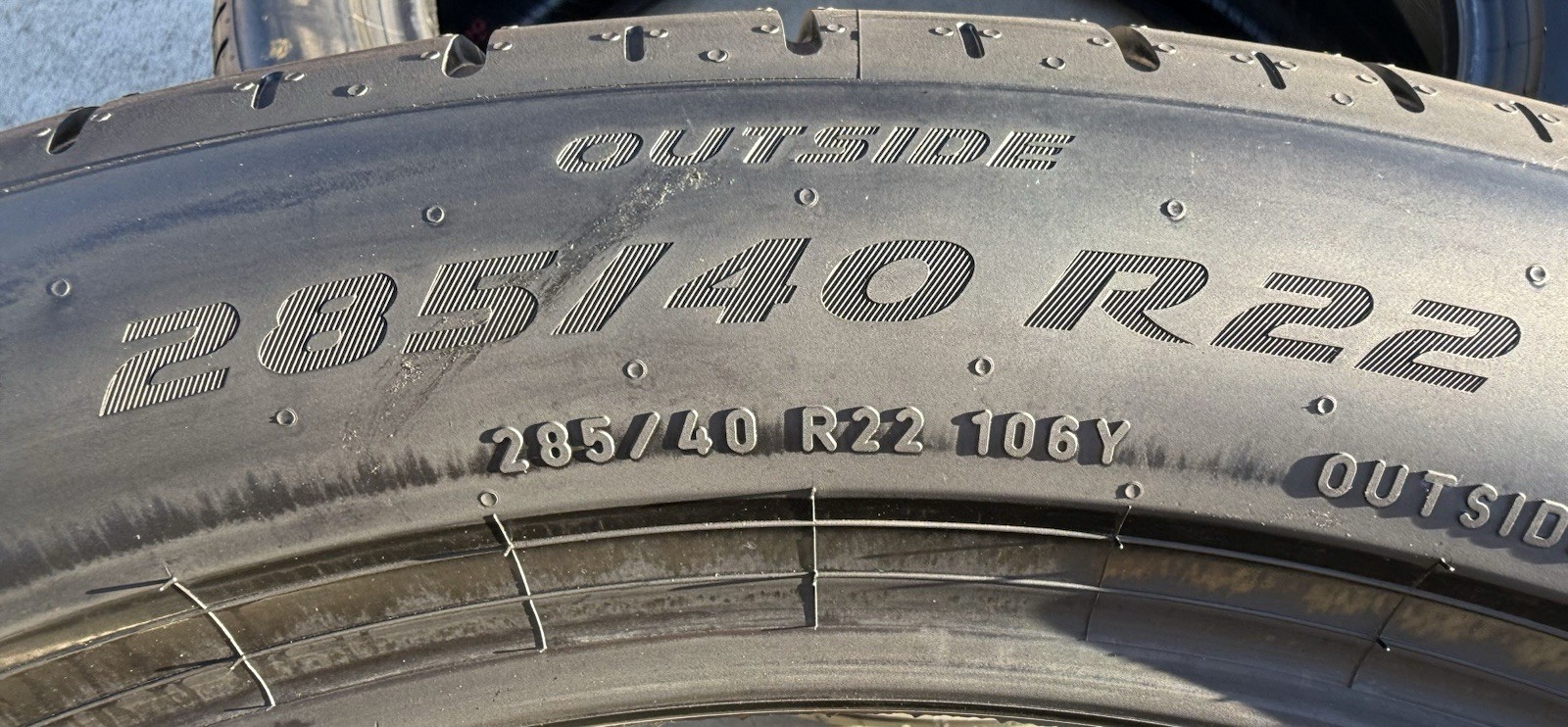TWO BRAND NEW 285/40R22 Pirelli P Zero PZ5 MO Mercedes-Benz Tires 2854022