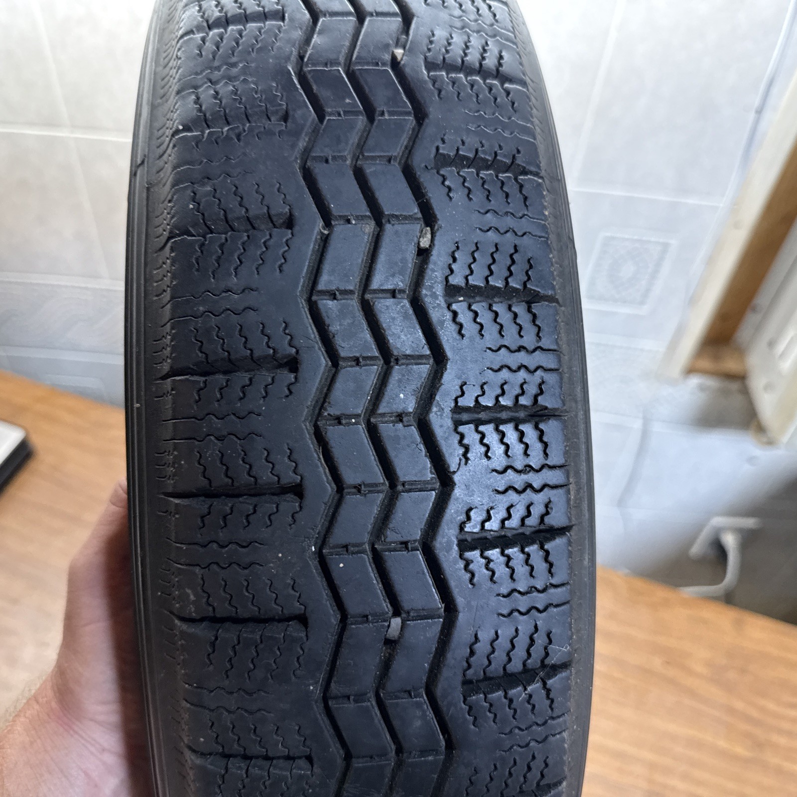 Michelin 185 – SR 380 / 185-15 X Made In France Tire #2 Triumph Jaguar MG ??
