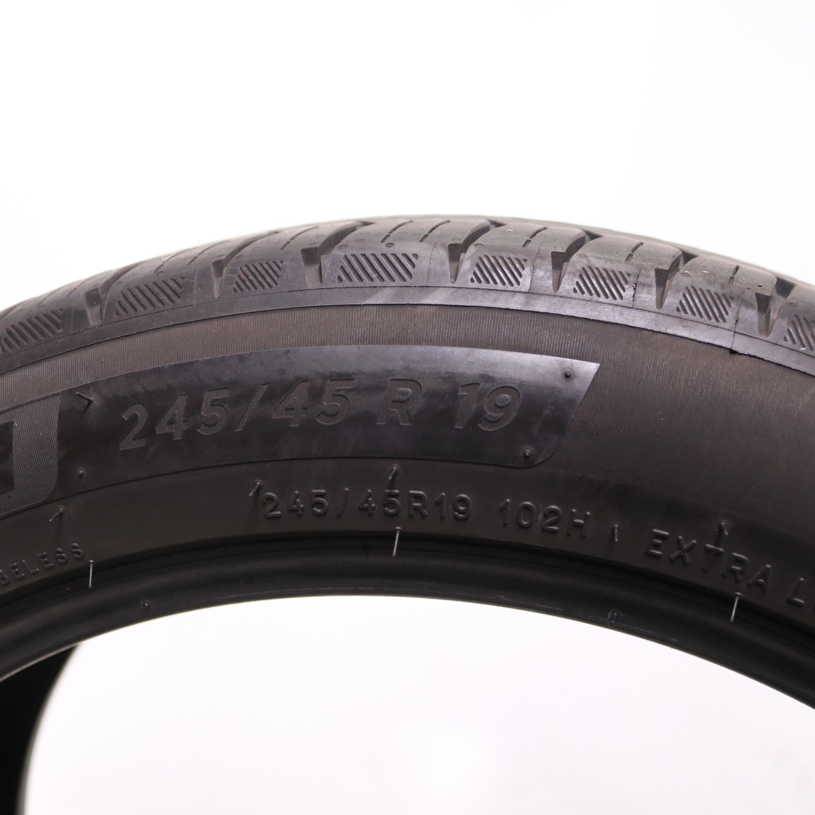 Set of 4 Used 245/45R19 Michelin Primacy A/S – 102H – 6.5-7/32