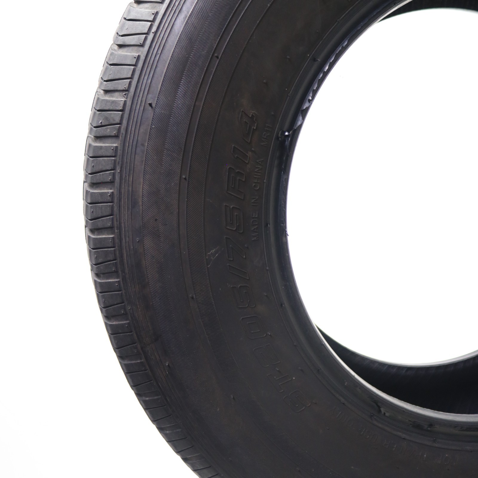 Set of 4 Used ST 205/75R14 Castle Rock Radial ST226 – 105/101L – 7/32 No Repairs