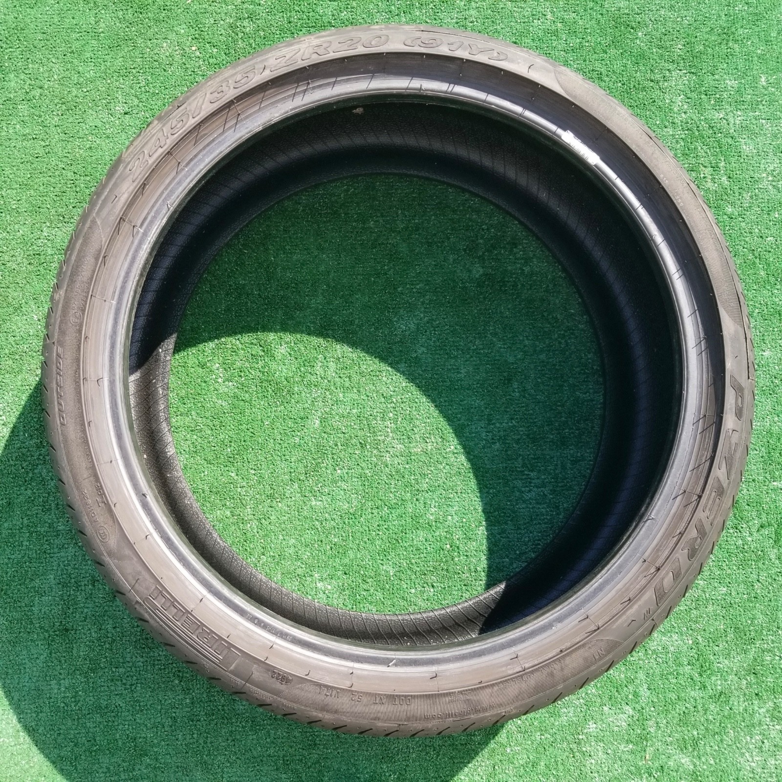 245/35R20 Pirelli P Zero Tires 245/35ZR-20 245/35ZR20 91Y N1 Porsche 70% Tread