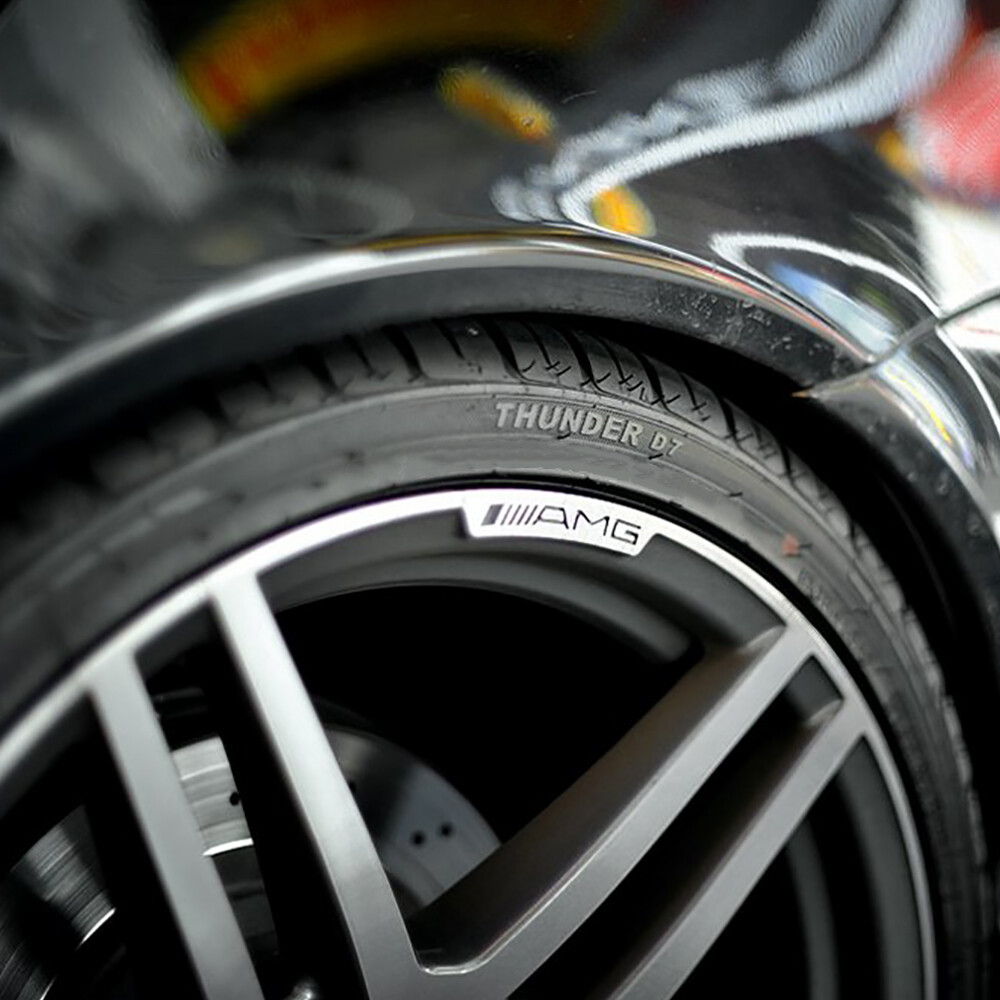 Tire 235/30R22 ZR Delinte Thunder D7 AS A/S High Performance 90W XL