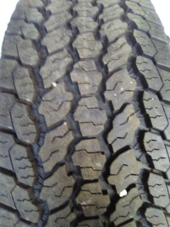 2019 Chevrolet Colorado Tire 255 65R17 110T,Goodyear Wrangler