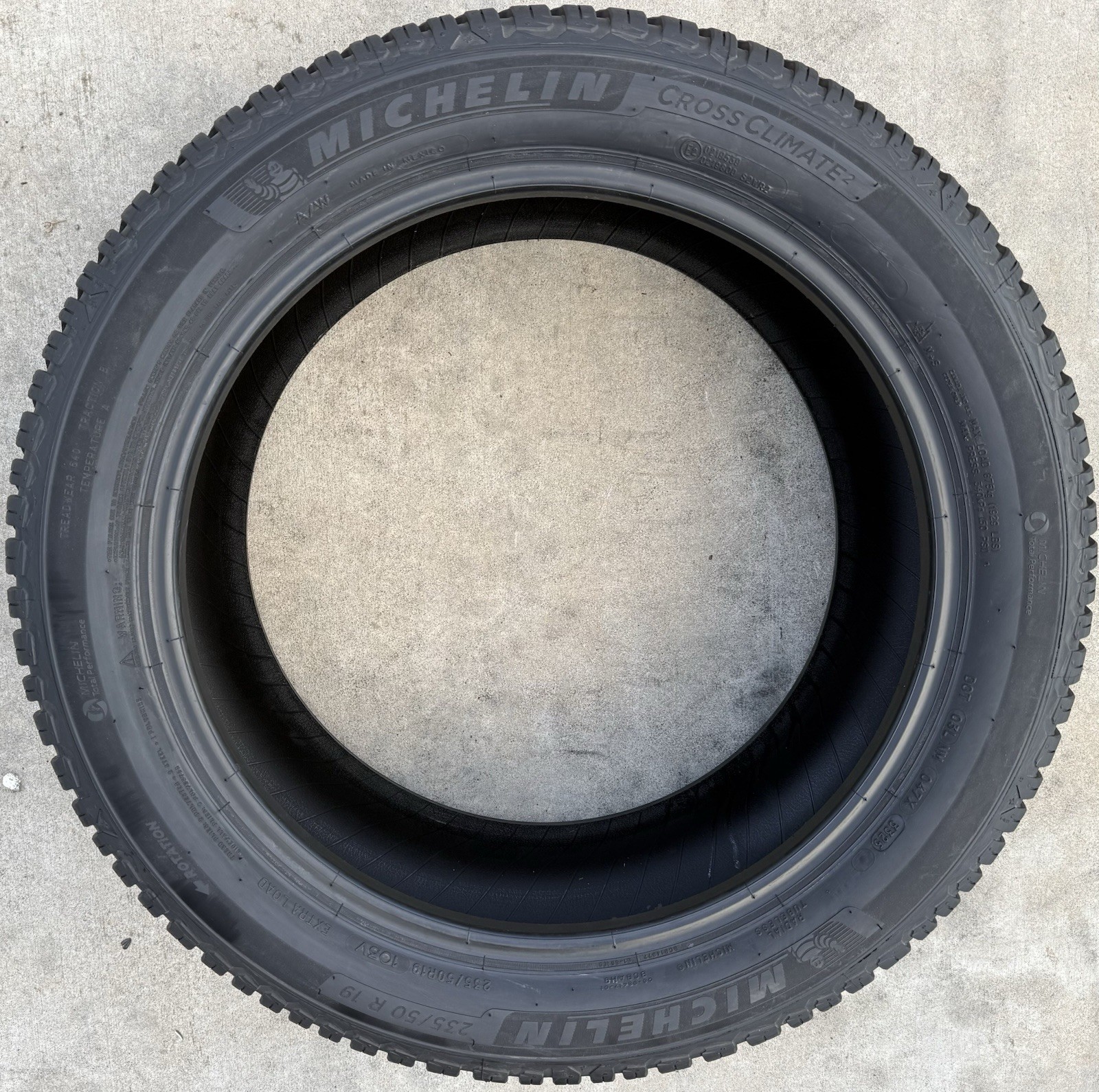 Set of FOUR BRAND NEW 235/50R19 103V Michelin CrossClimate 2 Tires 2355019