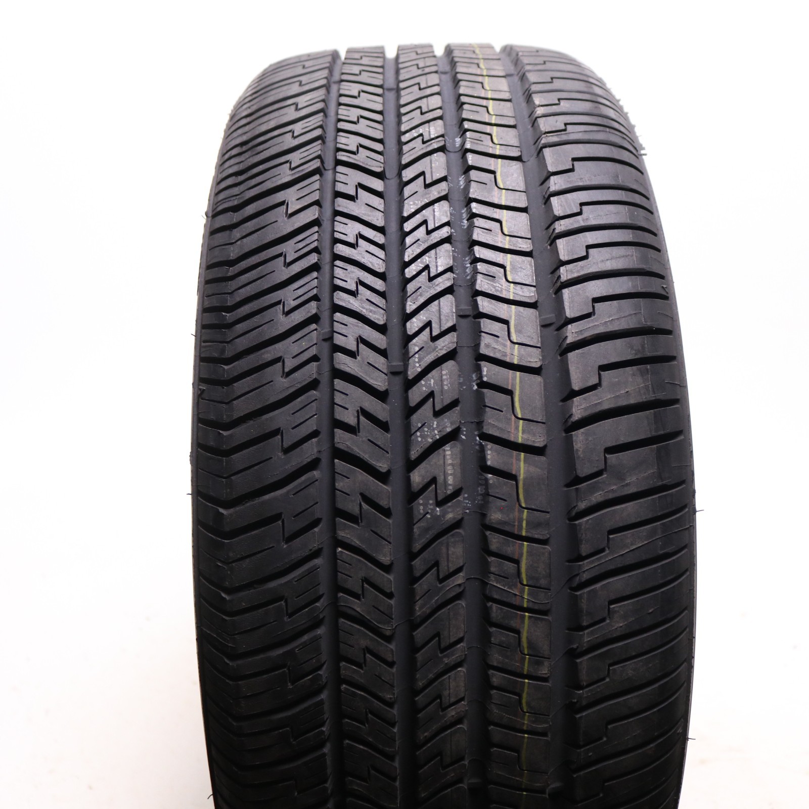 New 235/50R18 Goodyear Eagle RS-A – 99W – 11/32