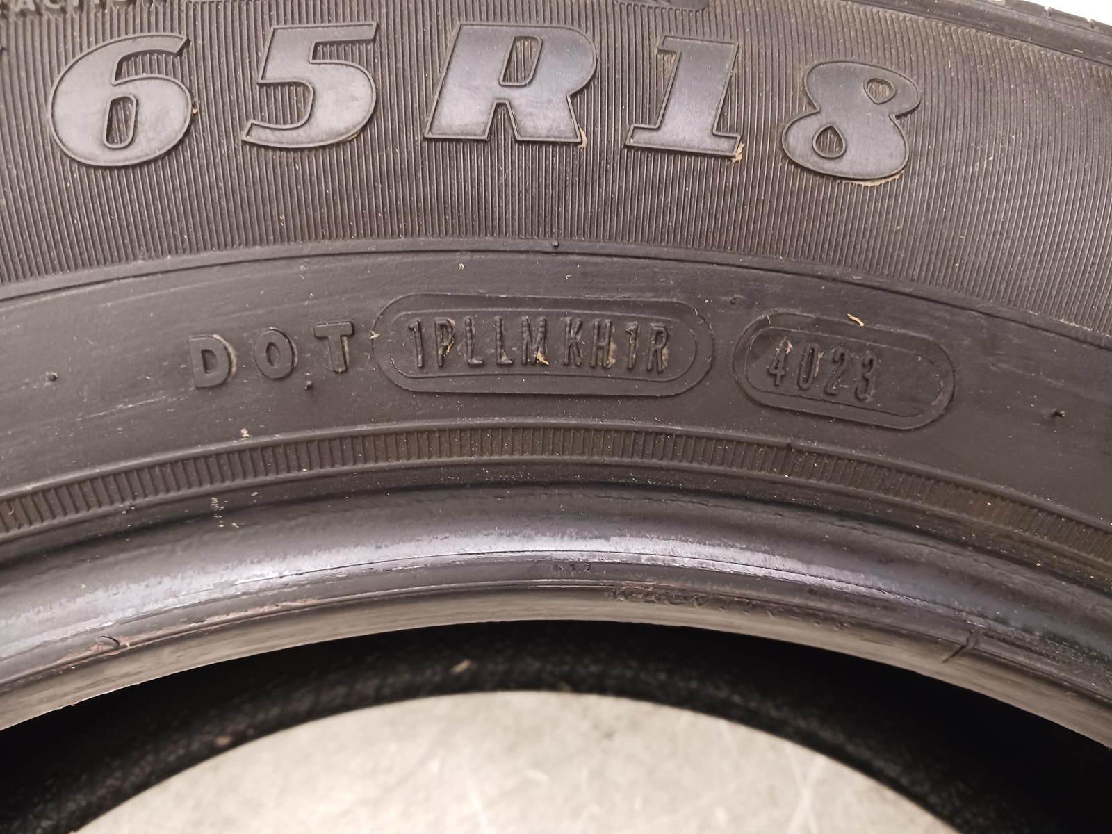 2015-2025 Infiniti QX60 Tire GoodYear Reliant All-Season 235/65 R18 OEM