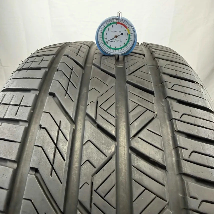Used 245/35ZR20 Road Hugger GTZ 95W 9/32 (DOT 22)
