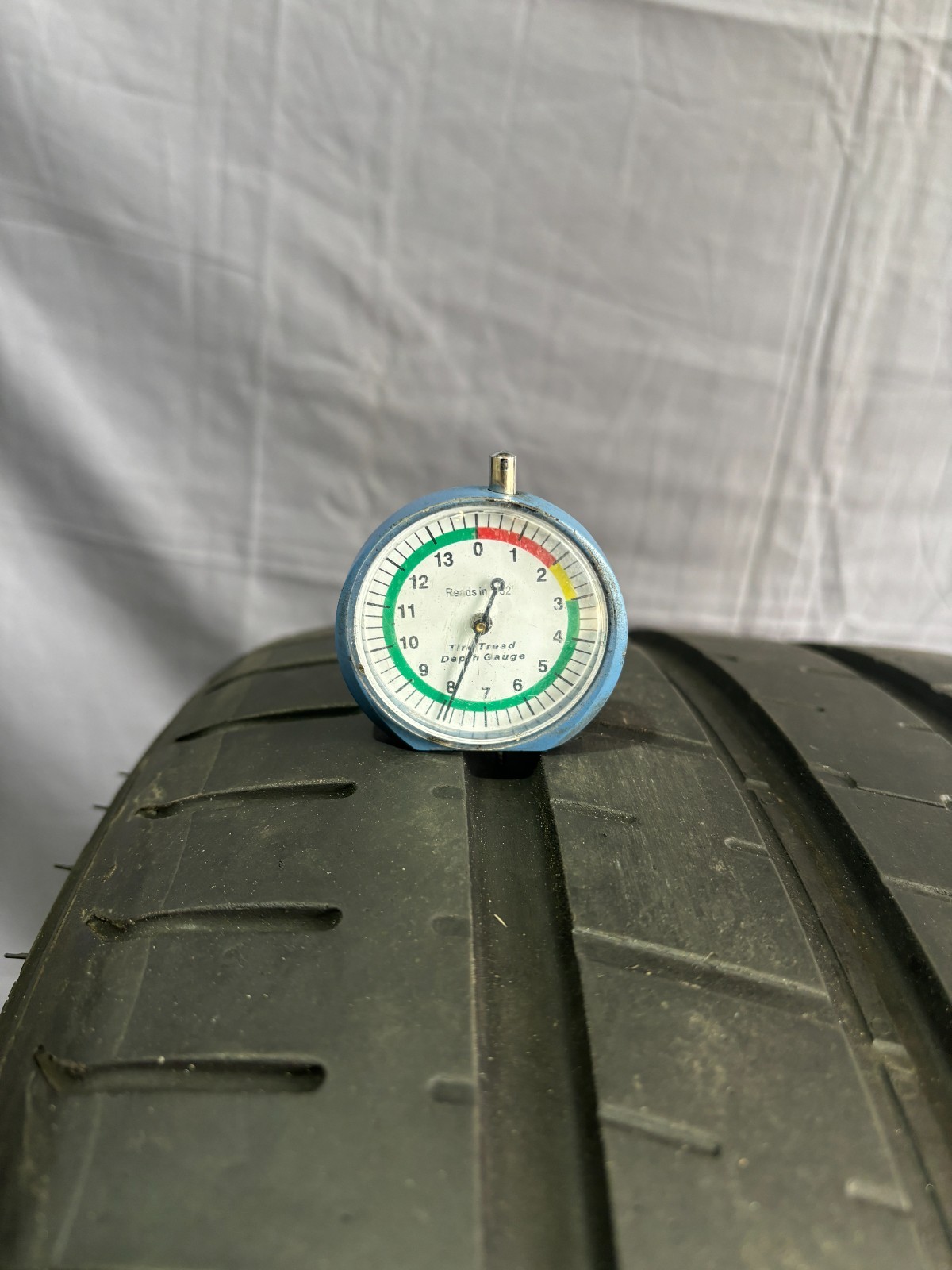 295/35ZR20 1(One) Pirelli P Zero N1 105Y – 8/32″ 2953520 High Tread