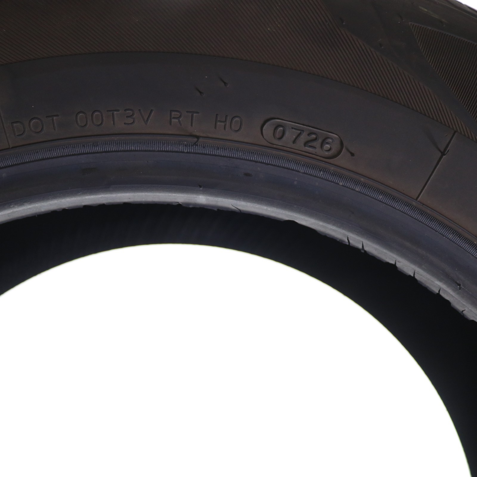 Set of 2 Used 235/60R18 Hankook Dynapro HP2 – 103H – 6.5-7/32