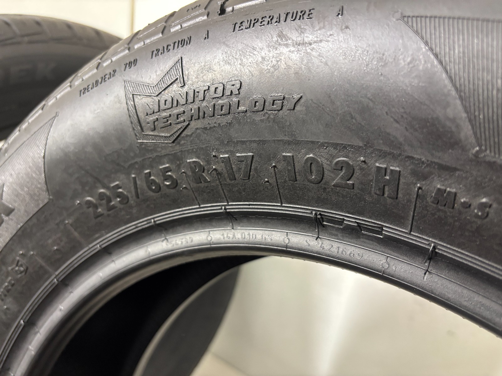 NO SHIPPING ONLY LOCAL PICK UP Set 4 Tires 225 65 17 General Reliatrek