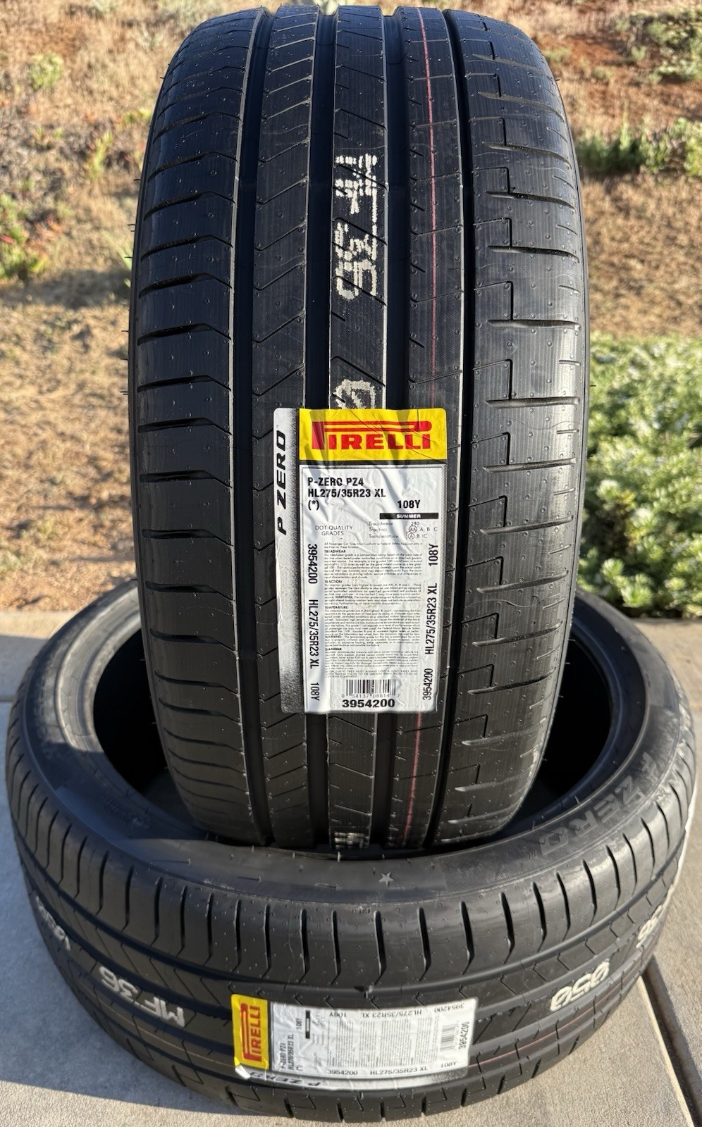 TWO BRAND NEW HL275/35R23 275/35R23 108Y Pirelli P Zero PZ4 BMW XM / X7 Tires