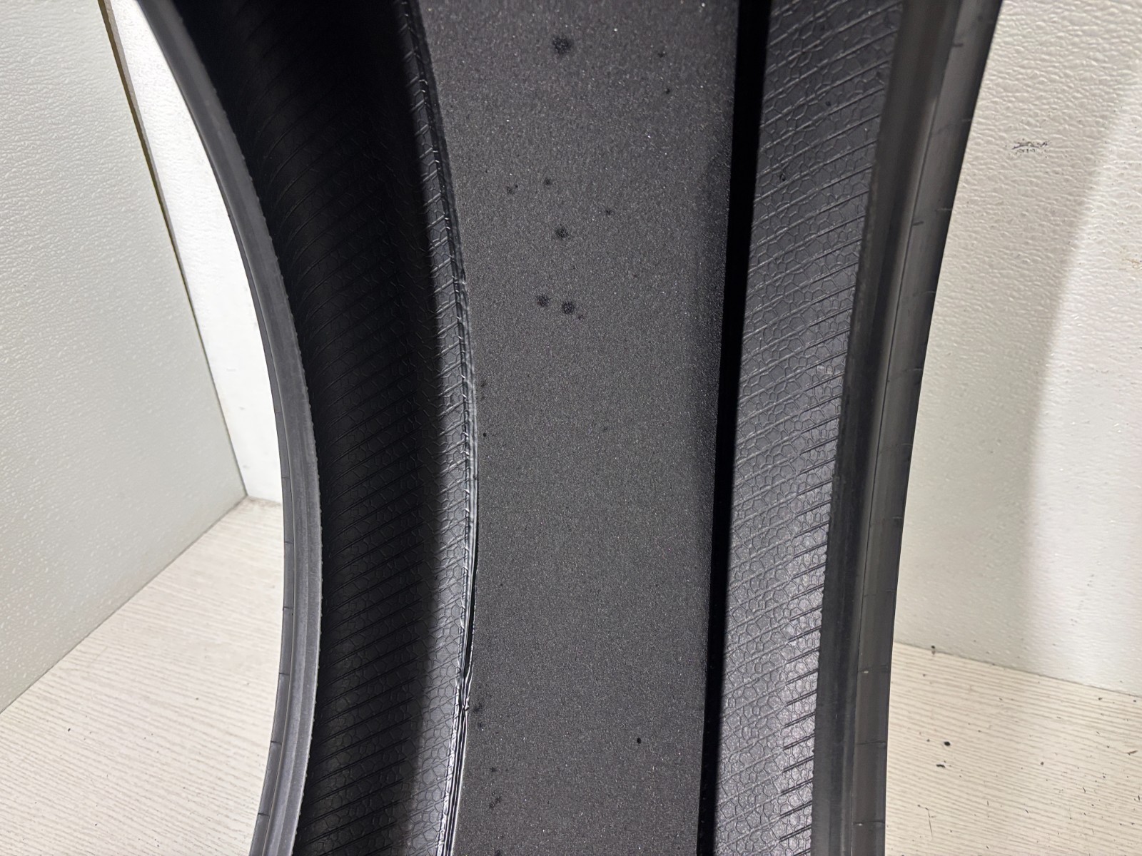 1 Tire 285 35 22 Continental SportContact 6 A01 (7.00-8.00/32=77-88% Tread Left)