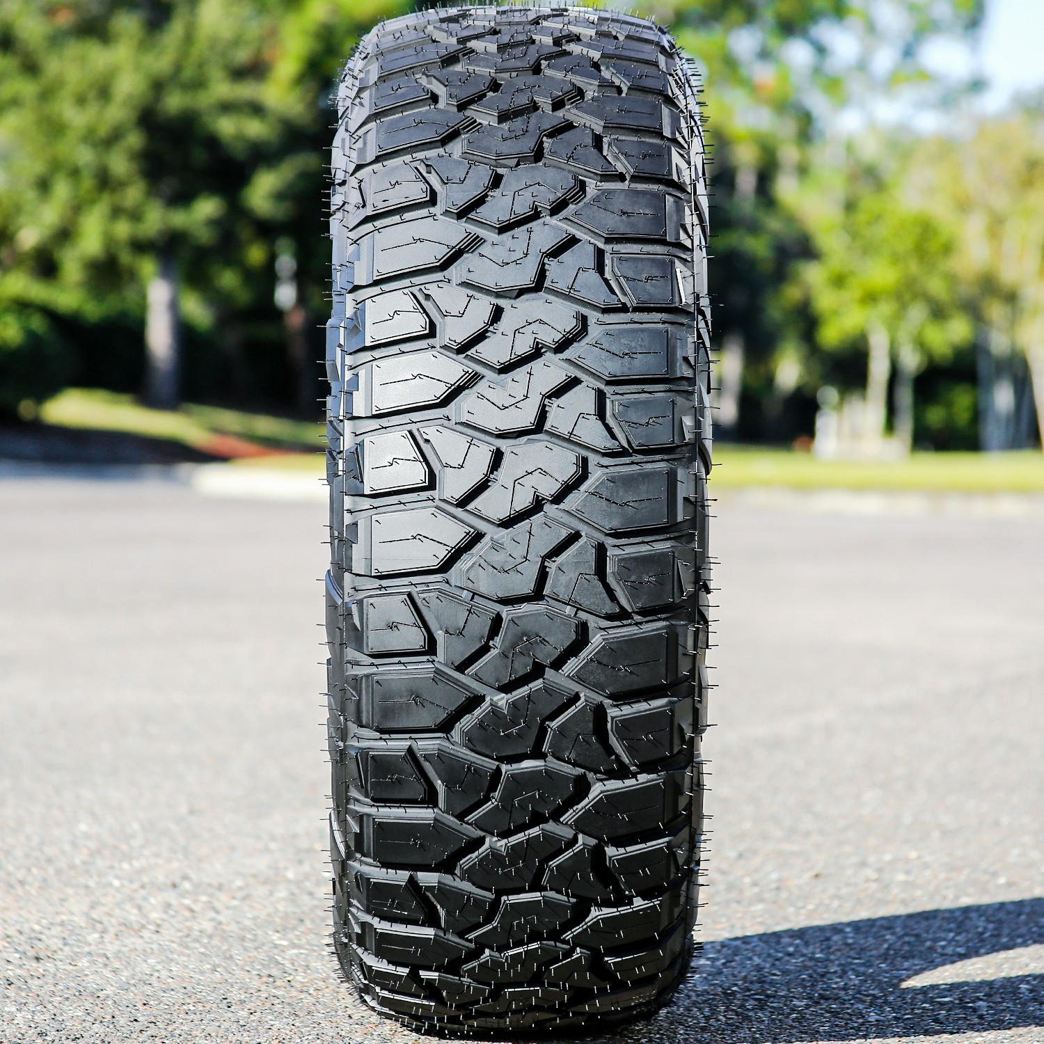 4 Tires Arroyo Tamarock R/T 305/55R20 116T RT Rugged Terrain