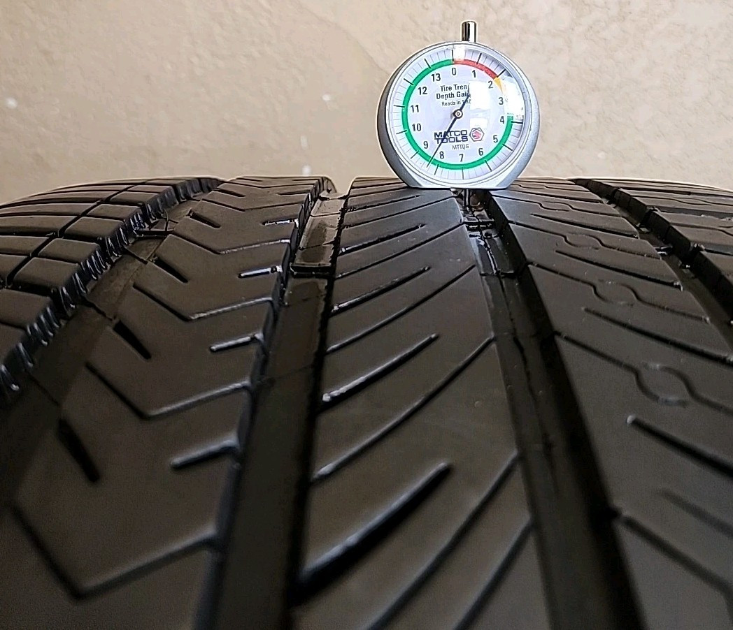 285/35ZR19 99Y Michelin Pilot Sport All Season 4 ZP 8.5/32 DOT 3923 2853519