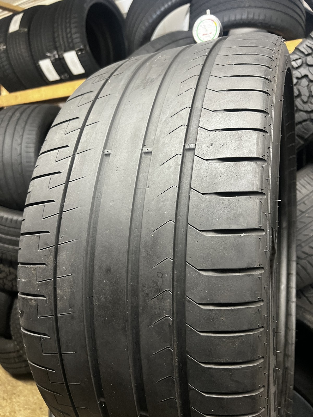 1 Tire Pirelli P Zero PZ4 BMW HL 315/30R23 111Y DOT.4322 6/32 No Patch