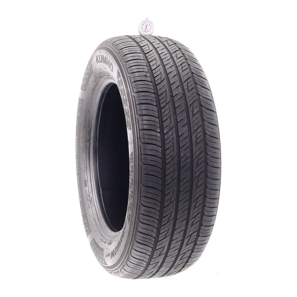 Set of (2) Used 255/60R18 Kumho Crugen HP71 108H – 7.5/32