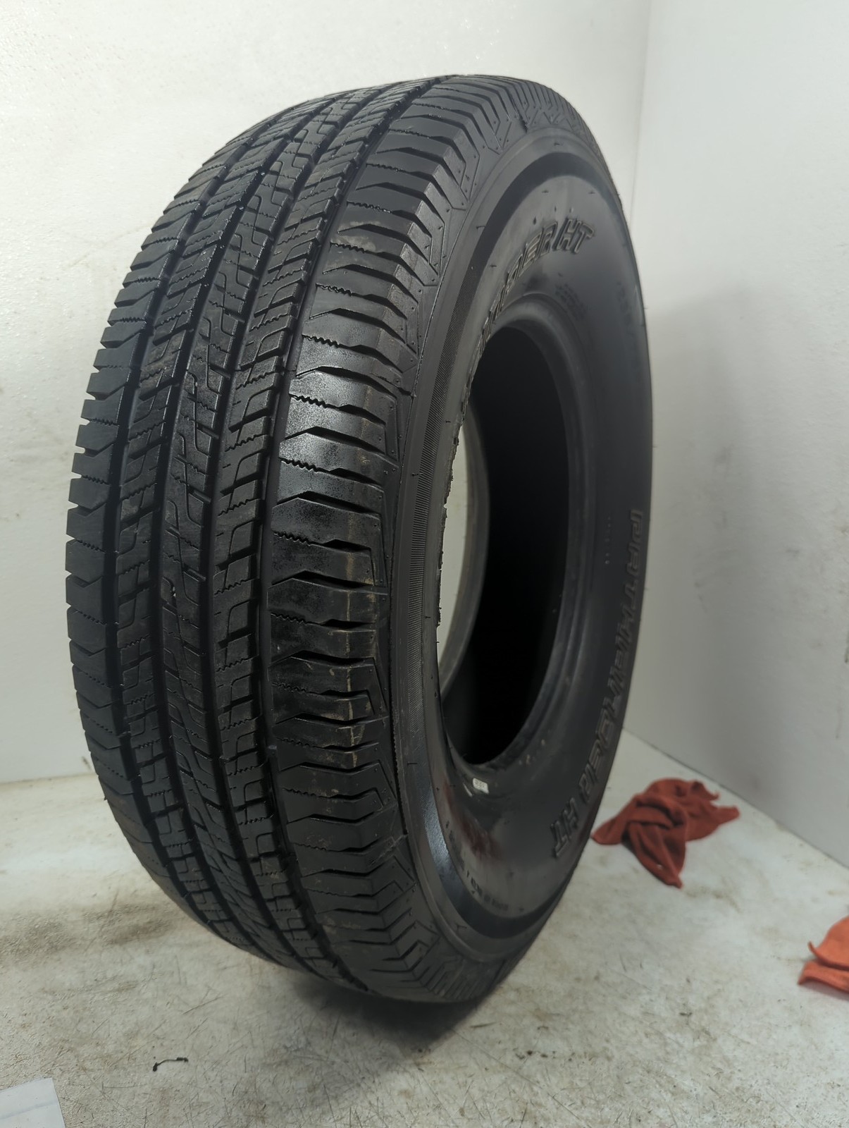 Used Tire 235/75R15 PATHFINDER HT 109T – Tread Depth 11/32