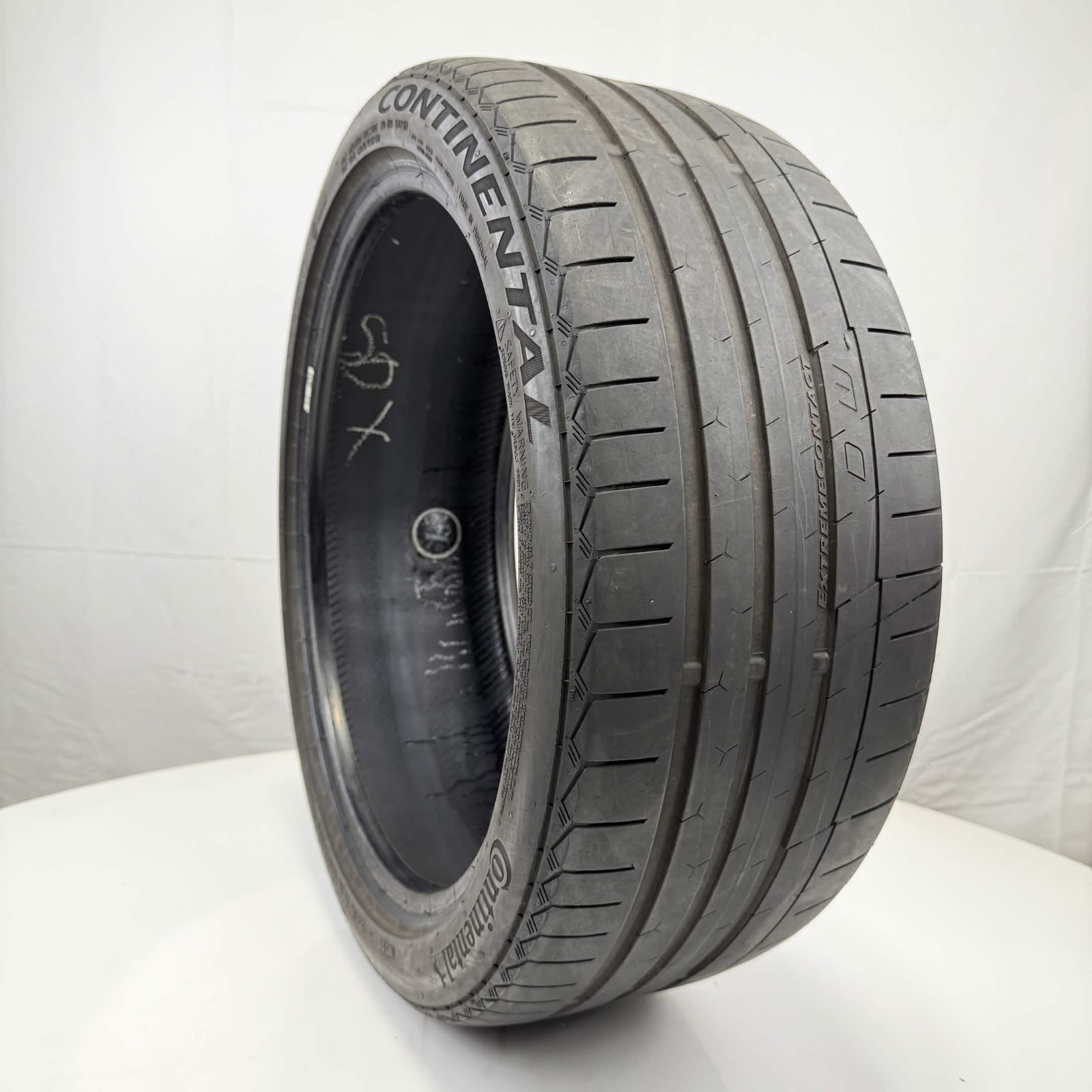 Used 225/40ZR18 Continental ExtremeContact Sport 92Y 4.5/32 (DOT 21)