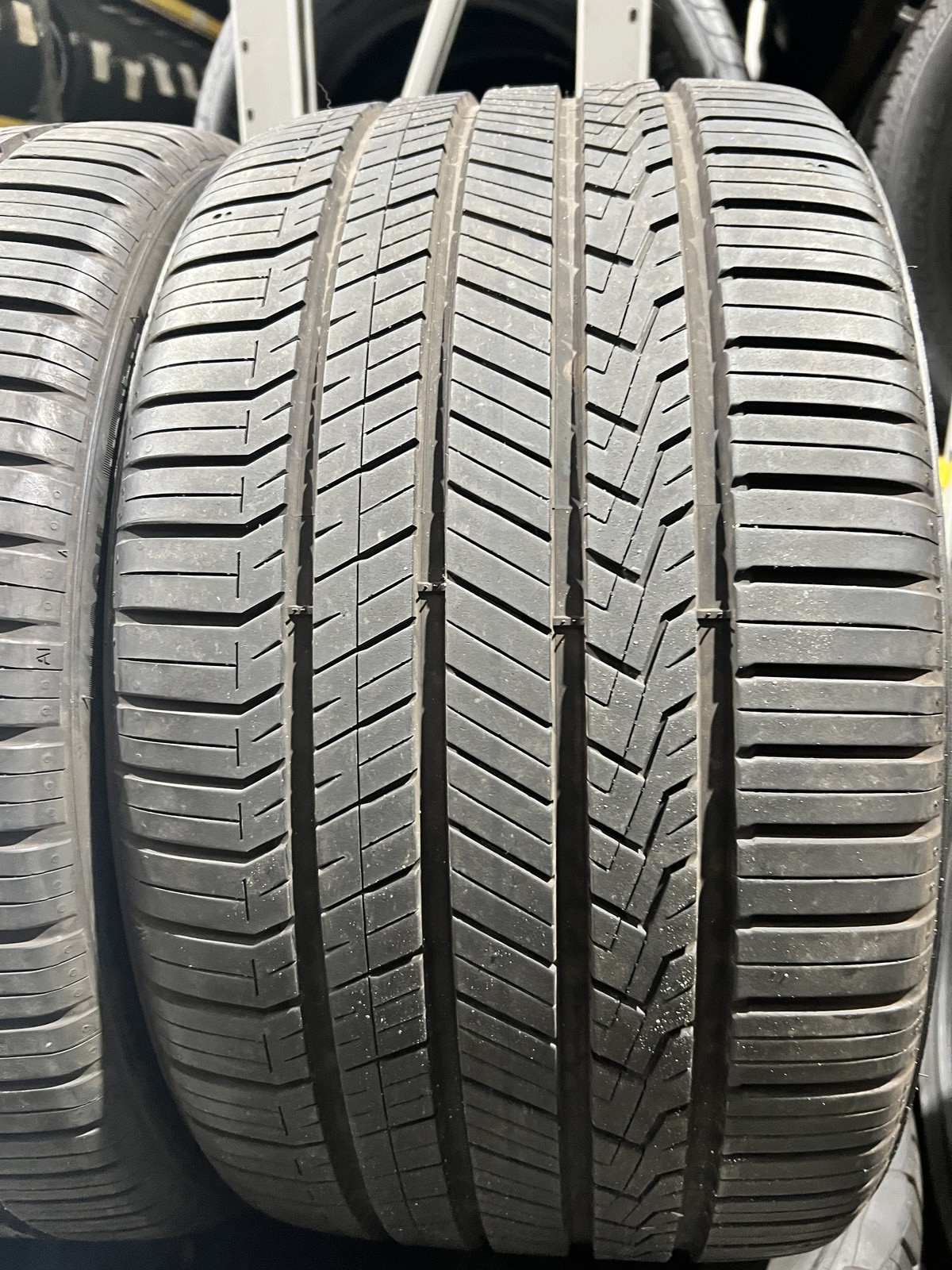 Set Of 2 Tires Hankook Ventus S1 AS 285/30ZR19 98Y DOT.0123 7.75/32 NO Patch
