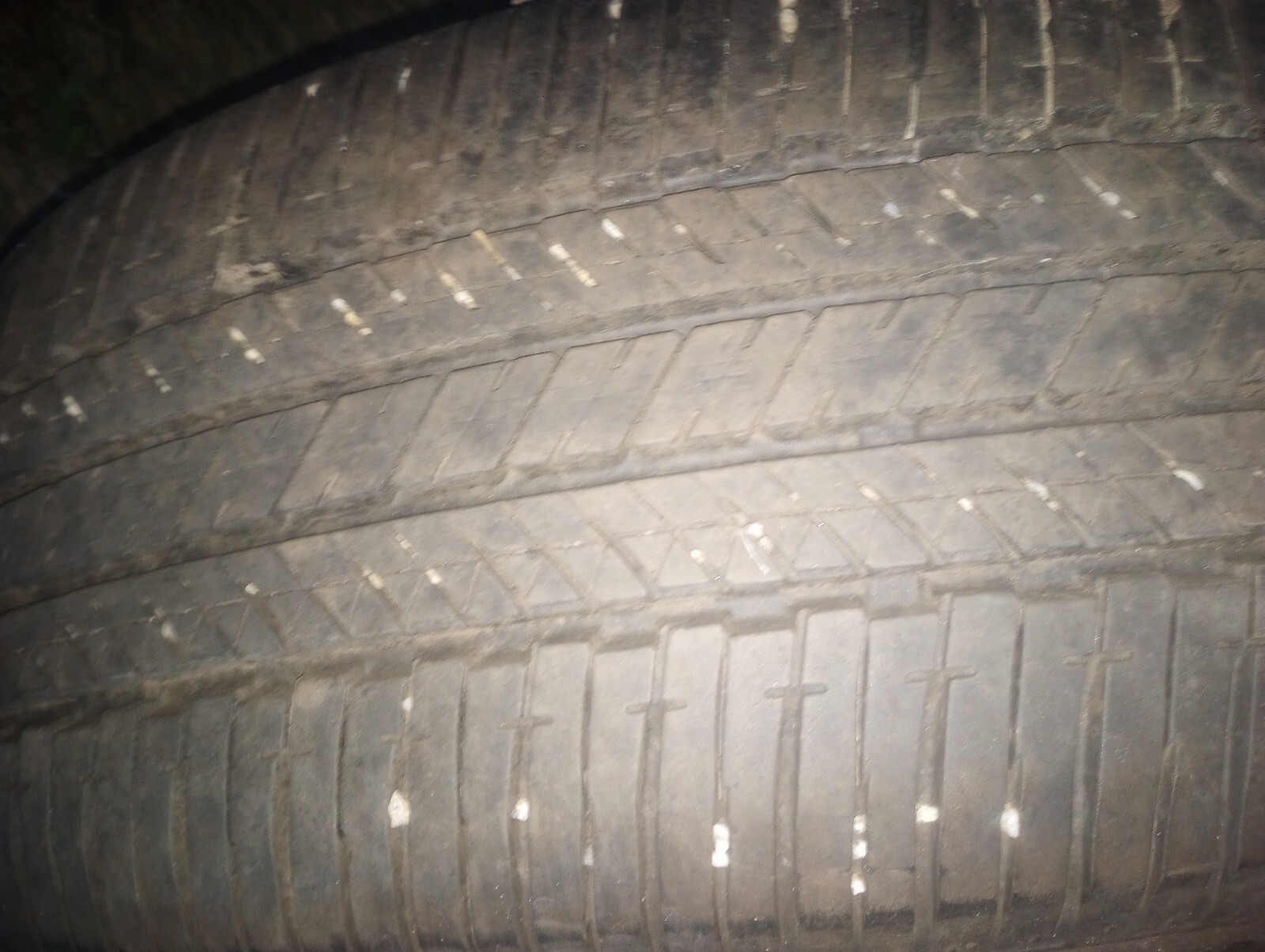 Tire +Rim P235 55 R F18