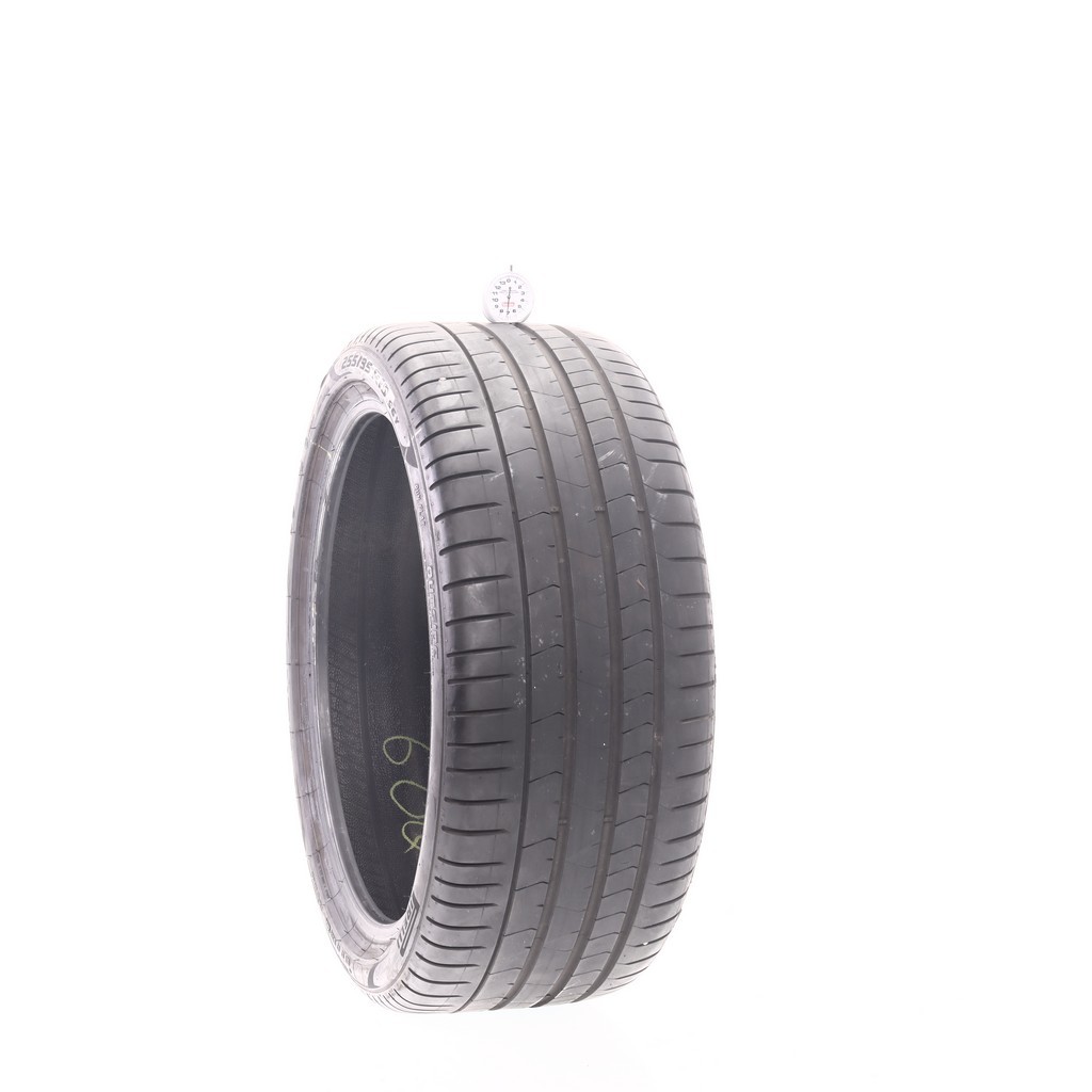 Used 255/35R19 Pirelli P Zero PZ4 Run Flat 96Y – 7/32