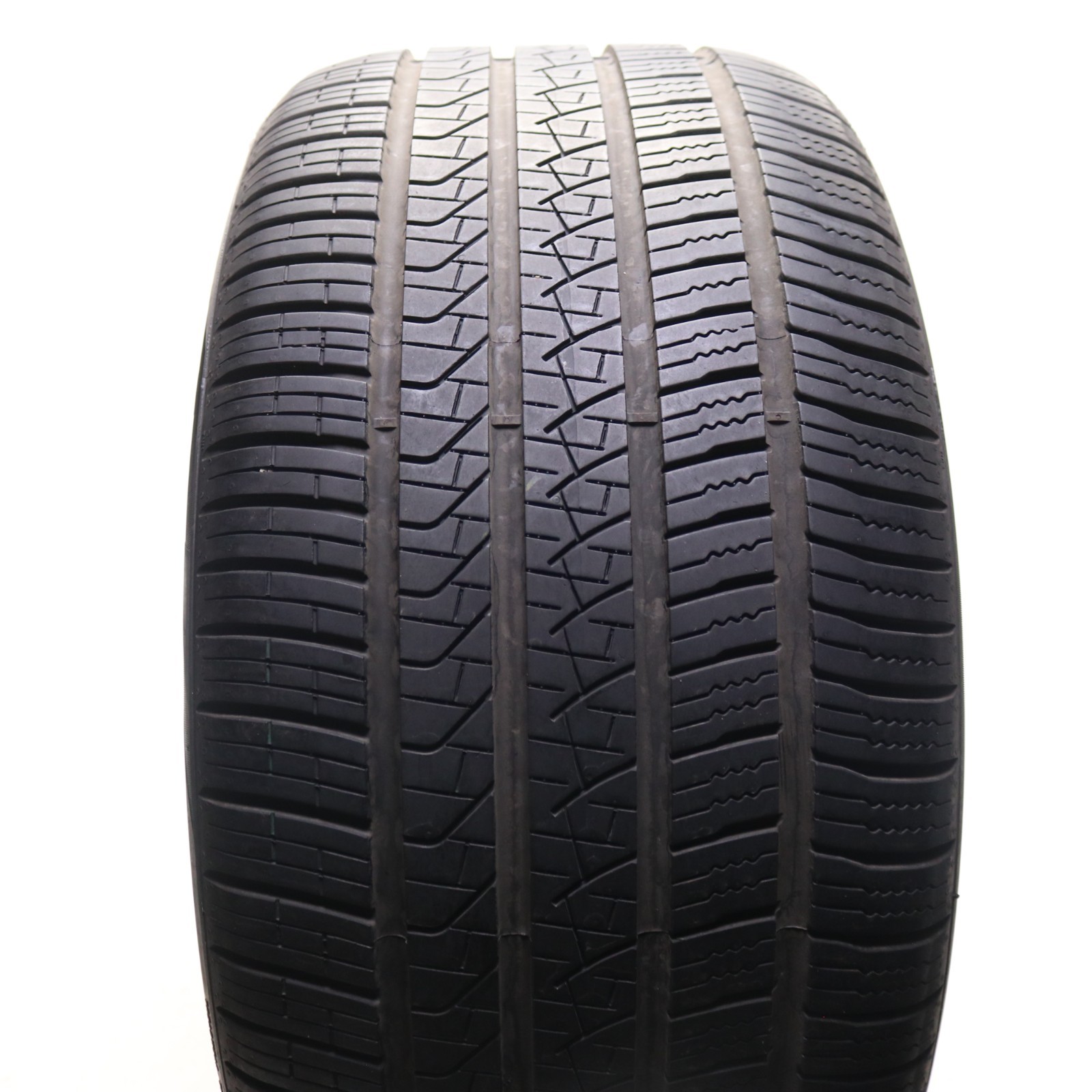 Set of 2 Used 315/40R21 Pirelli Scorpion Zero All Season MO – 111H – 9-10/32