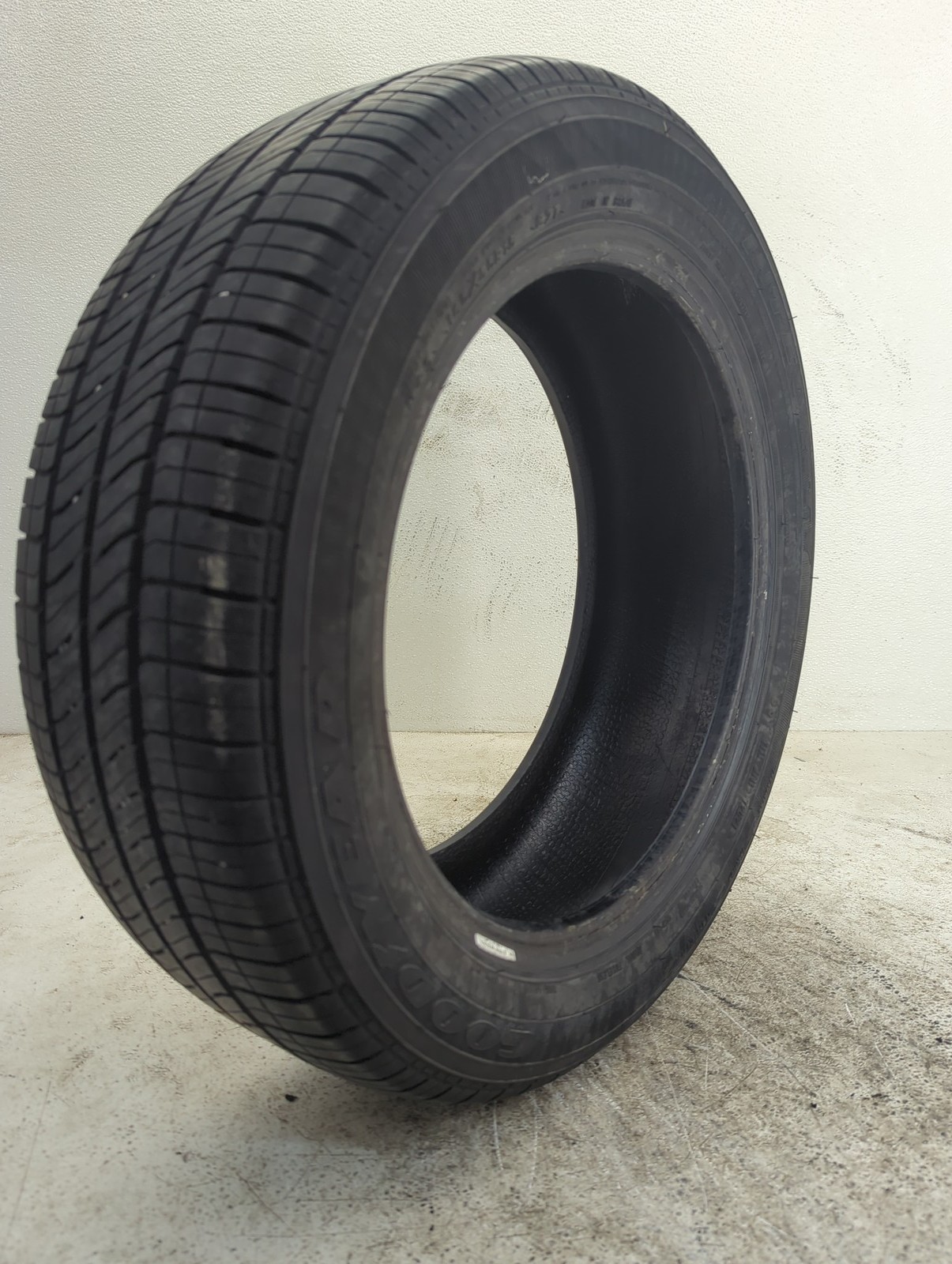 Used Tire 185/55R15 GOODYEAR INTEGRITY 82T – Tread Depth 6.5/32