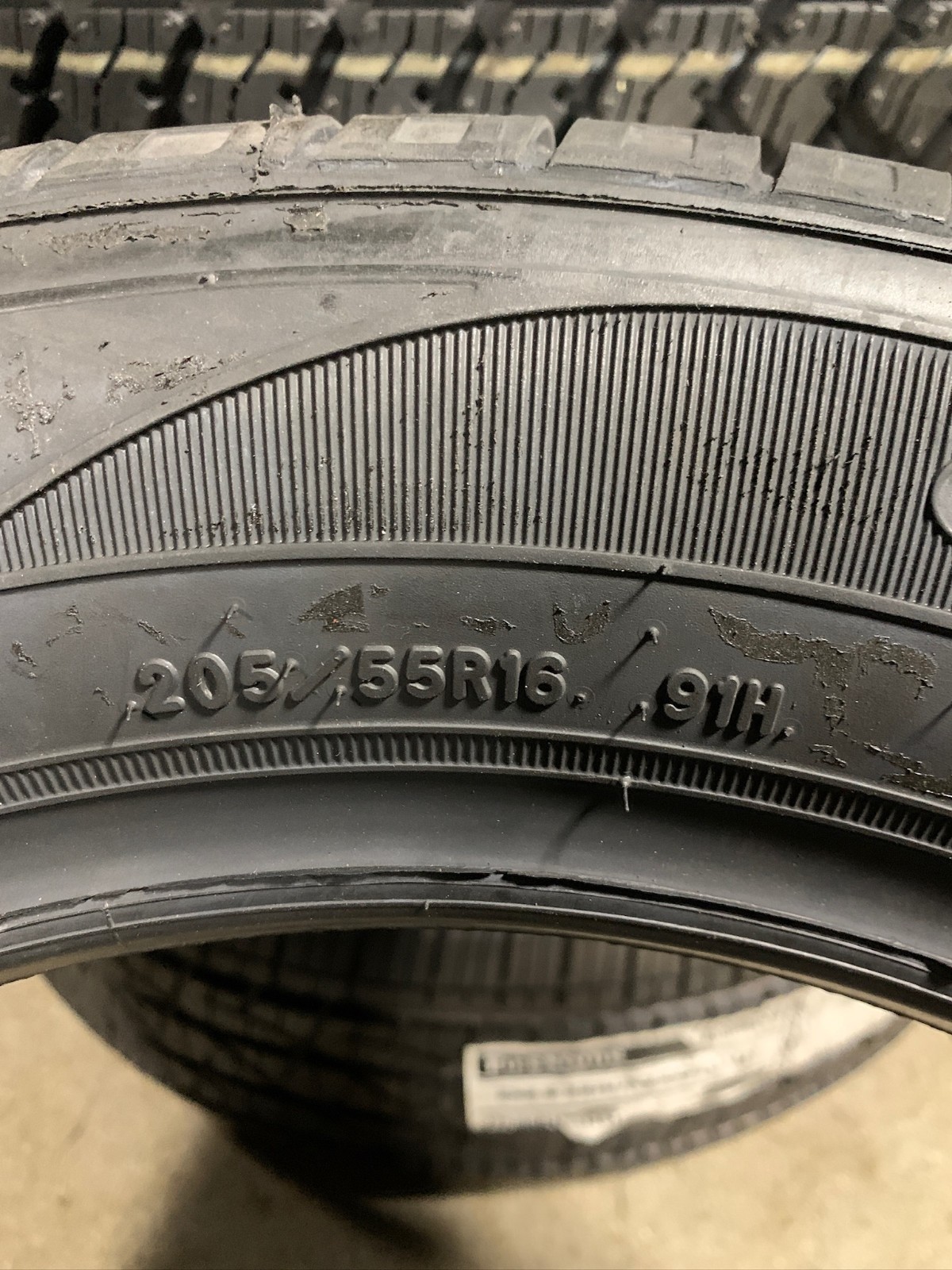 1 New 205 55 16 (91H) Goodyear Assurance All Season Standard Load Tire