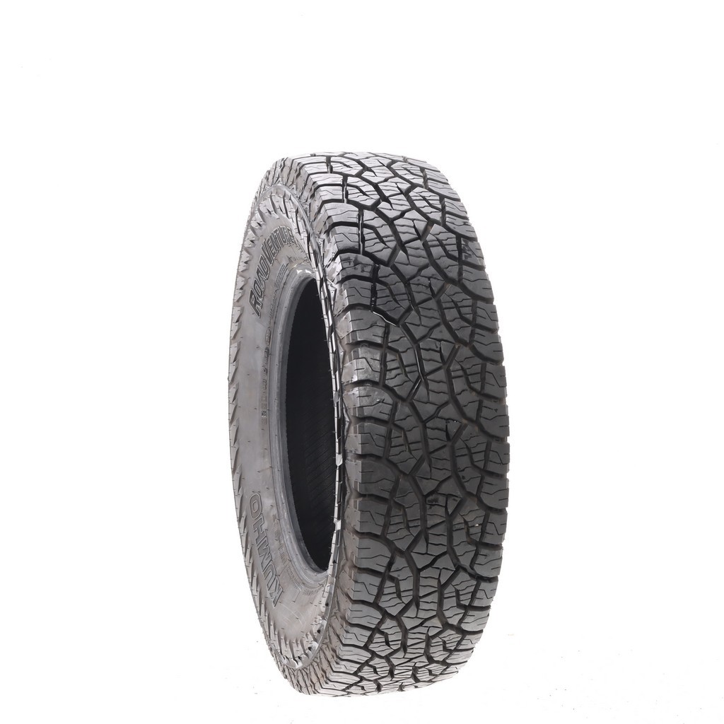 Used LT 245/75R17 Kumho Road Venture AT52 121/118S – 14/32