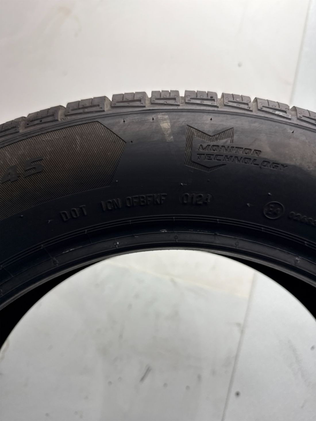 1 Used P215/60R17 General Altimax RT45 96 T – 10/32