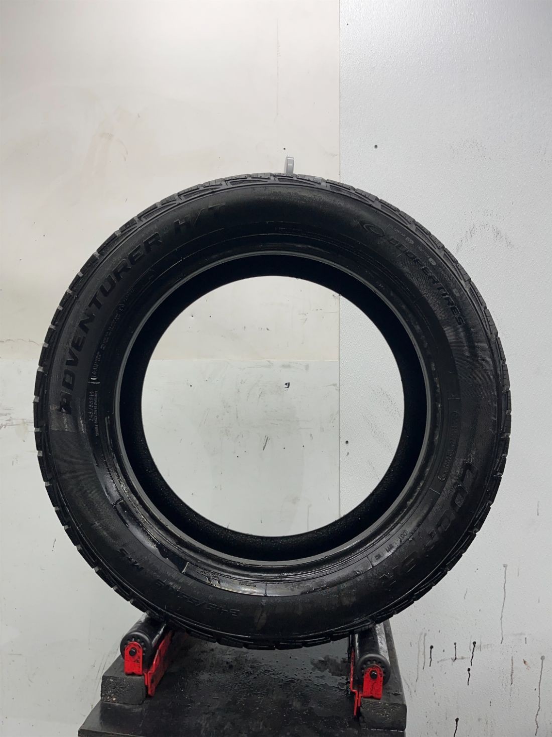 1 Used P245/55R19 Cooper Adventurer H/T 103 H – 9/32