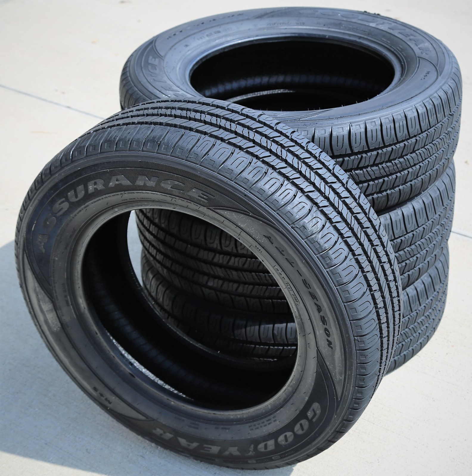 Tire Goodyear Assurance All-Season 235/45R18 94V AS A/S TakeOff