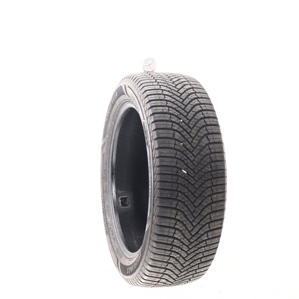 Set of (4) Used 235/55R20 Goodyear Assurance WeatherReady 2 102V – 9.5/32