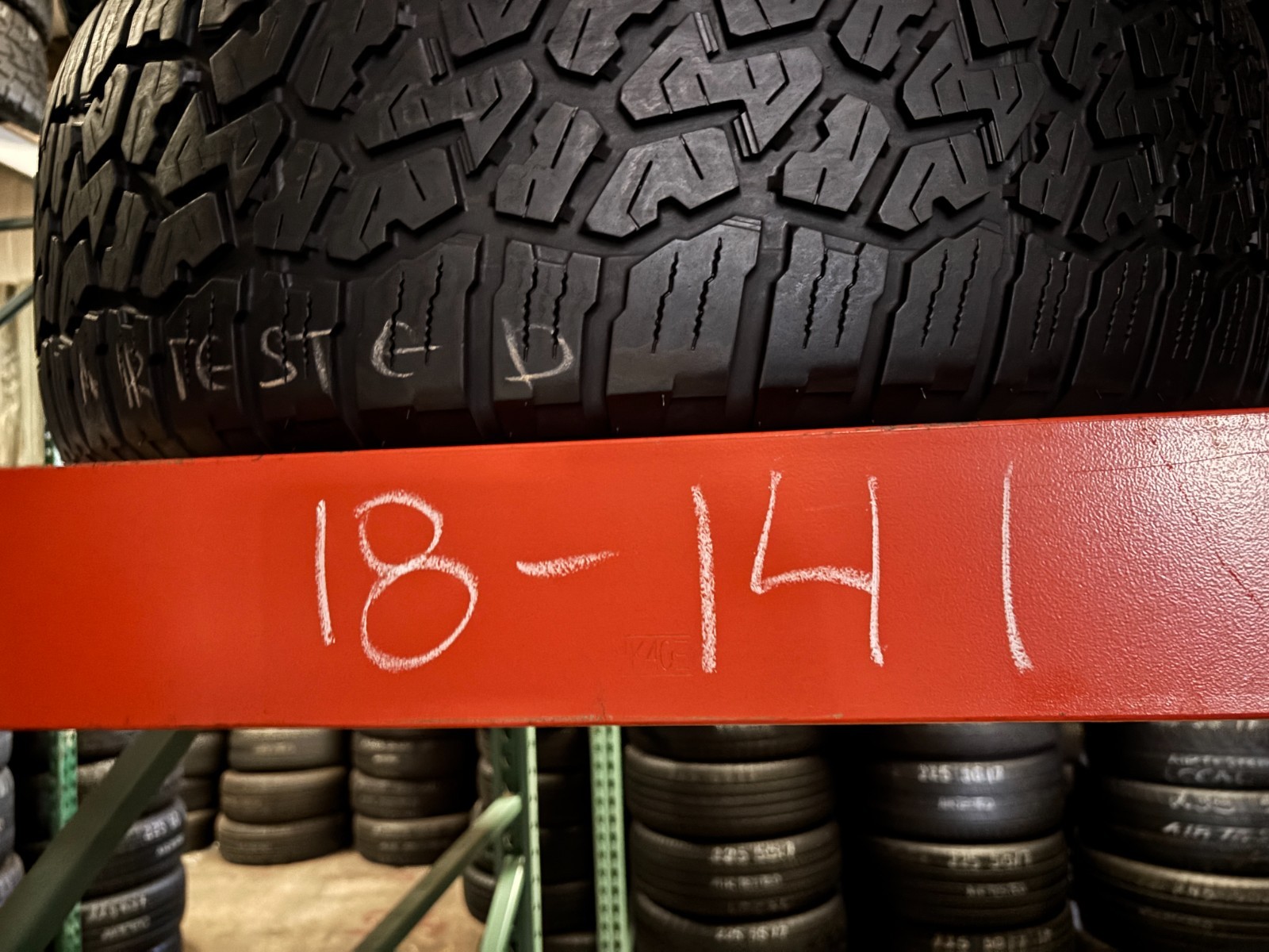 1 Tire 275 65 18 Bfgoodrich Trail Terrain T/A (12.00/32 Tread Left) 116T
