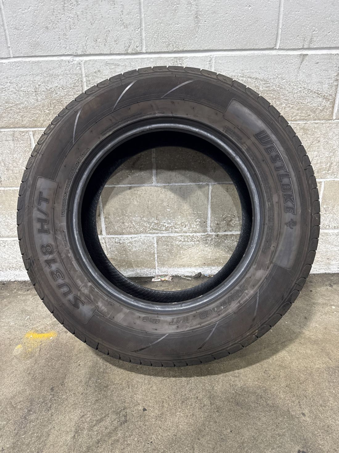 1x P265/65R18 West Lake SU 318 H/T 9/32 114 T Used Tire 2656518