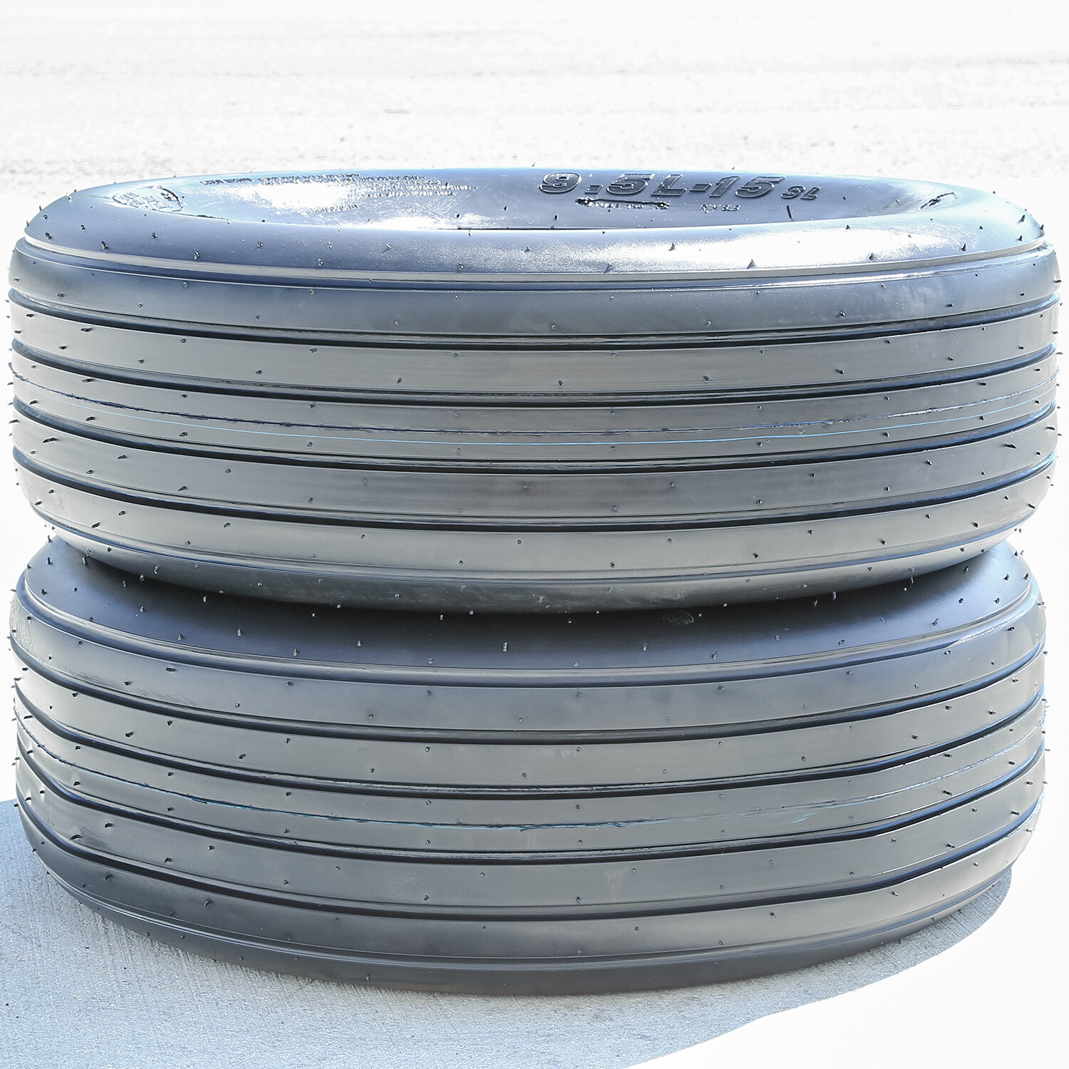 Tire Forerunner QH641 9.5L-15 Load 8 Ply (TT) Tractor