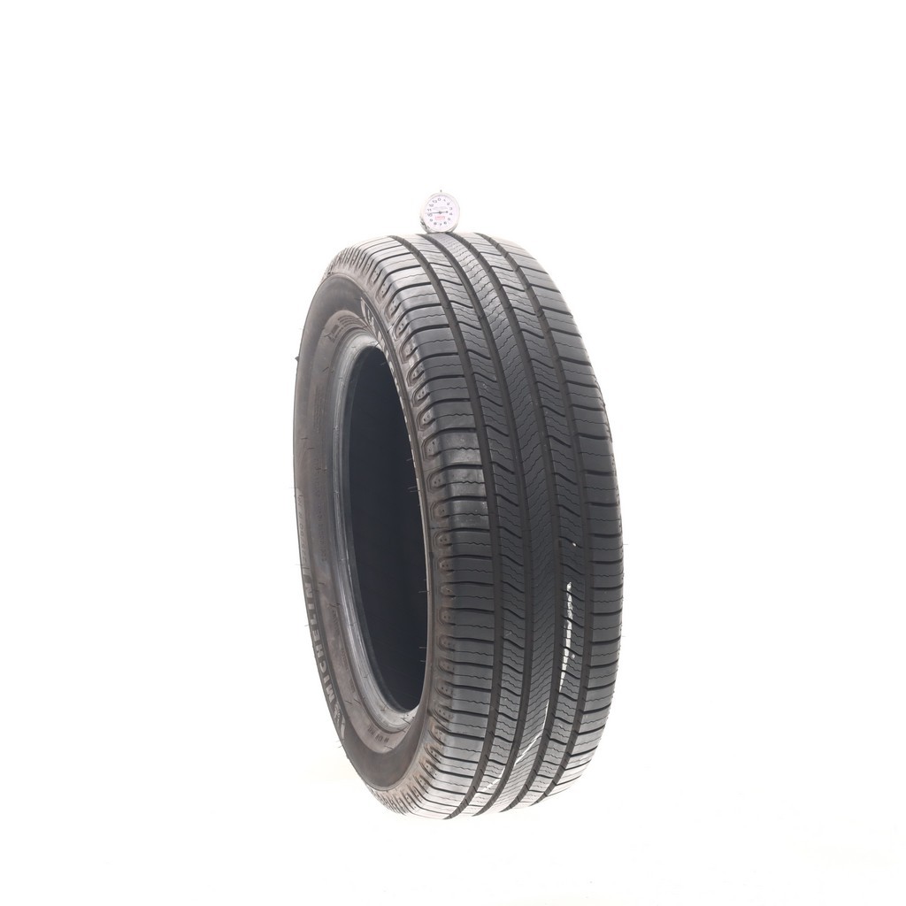 Set of (4) Used 225/60R18 Michelin Defender 2 104H – 9.5-10.5/32