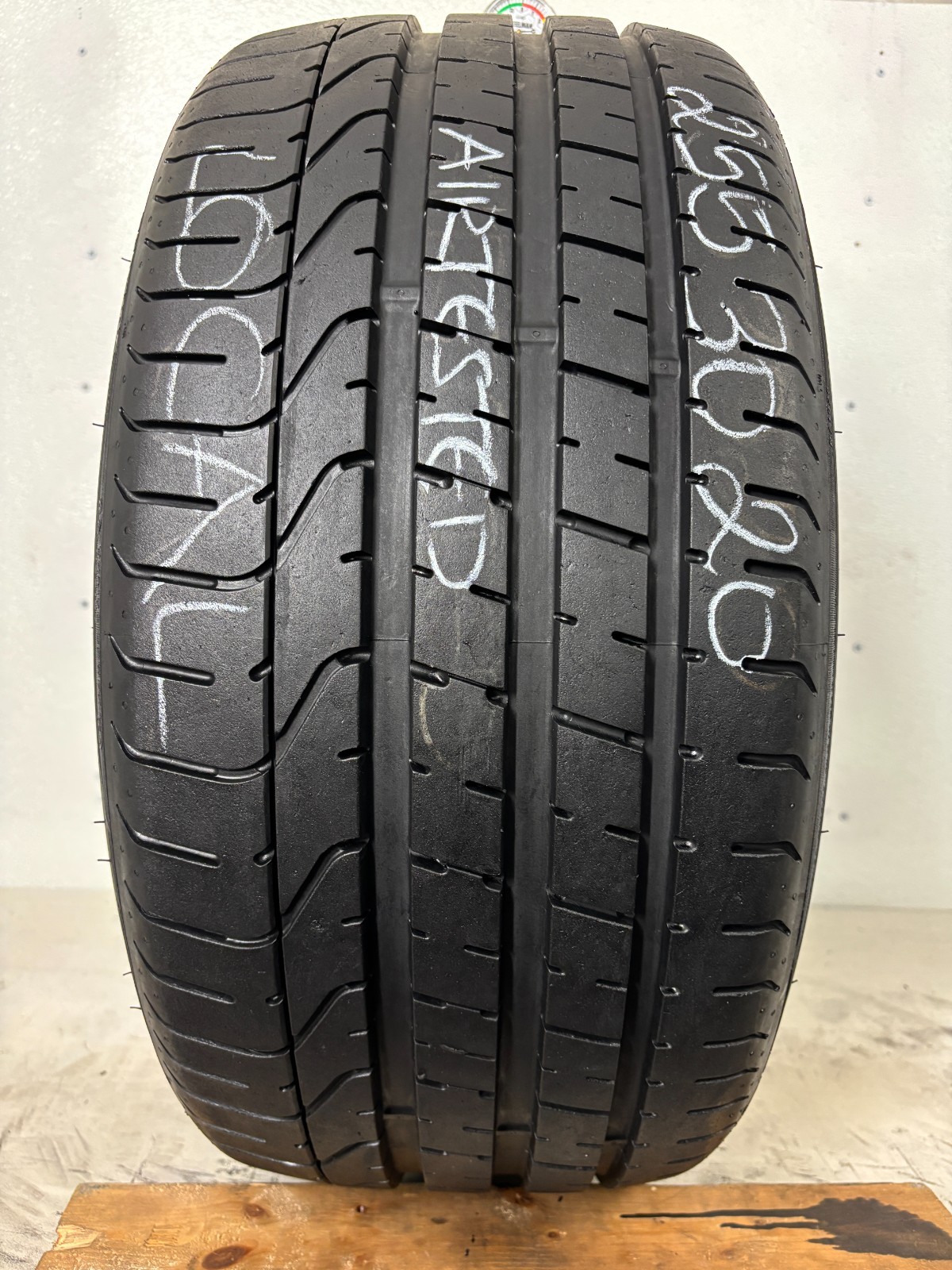 NO SHIPPING LOCAL PICKUP ONLY 1 TIRE 255 30 20 PIRELLI P ZERO ROL 92Y