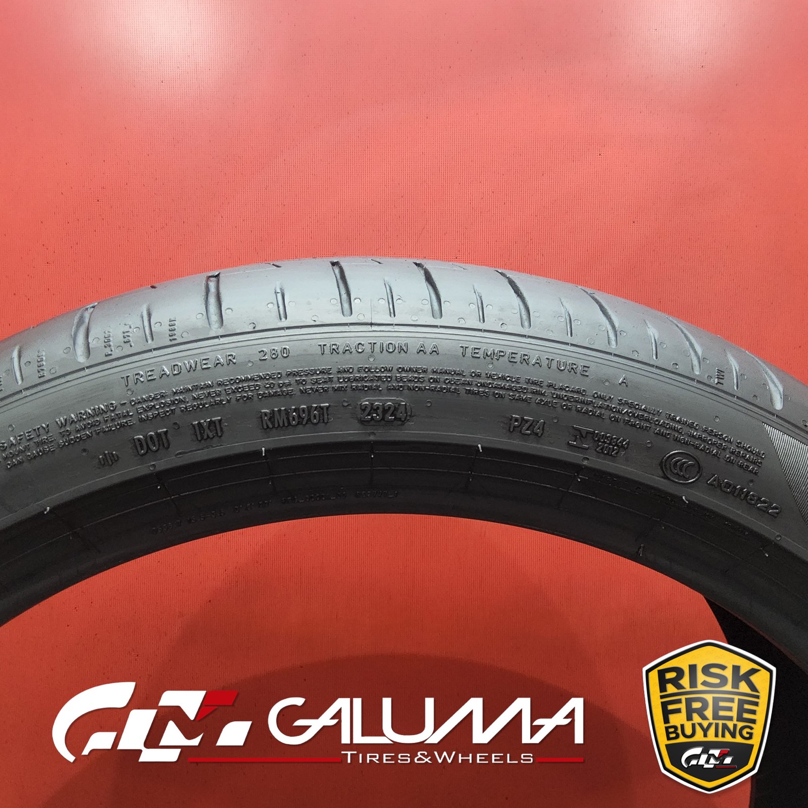 1 (One) Tire LikeNEW Pirelli P Zero PZ4 XL R21 255/40/21 2554021 No Patch #90321