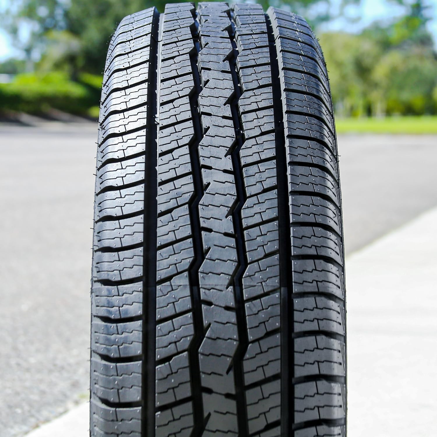 235/60R17 102V CHTS-1
