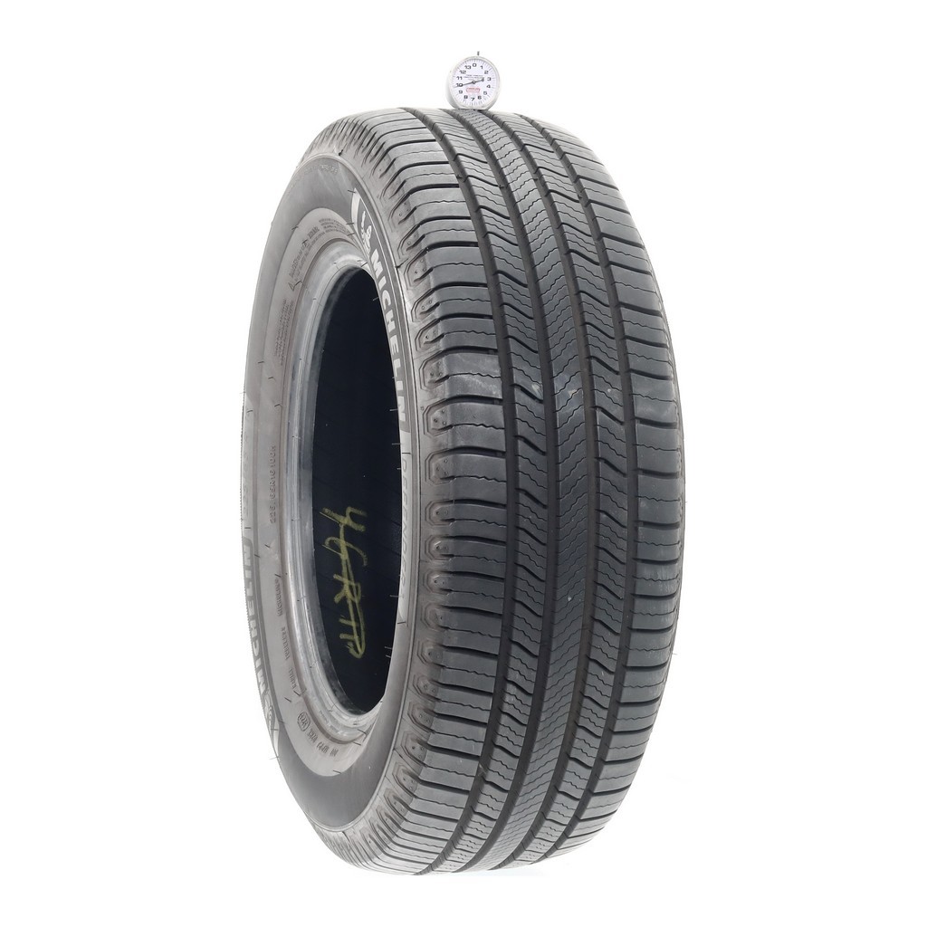 Used 225/65R16 Michelin Defender 2 100H – 9.5/32