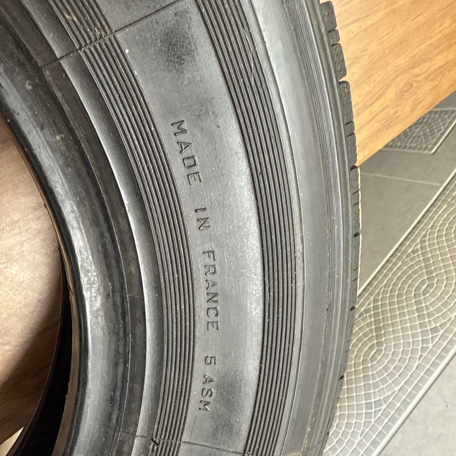 Michelin 185 – SR 380 / 185-15 X Made In France Tire #3 Triumph Jaguar MG ??